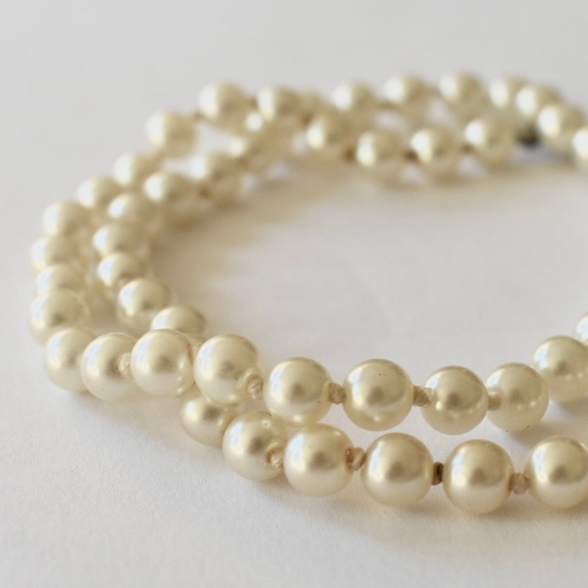 Vintage Pearl Necklace (Cream)