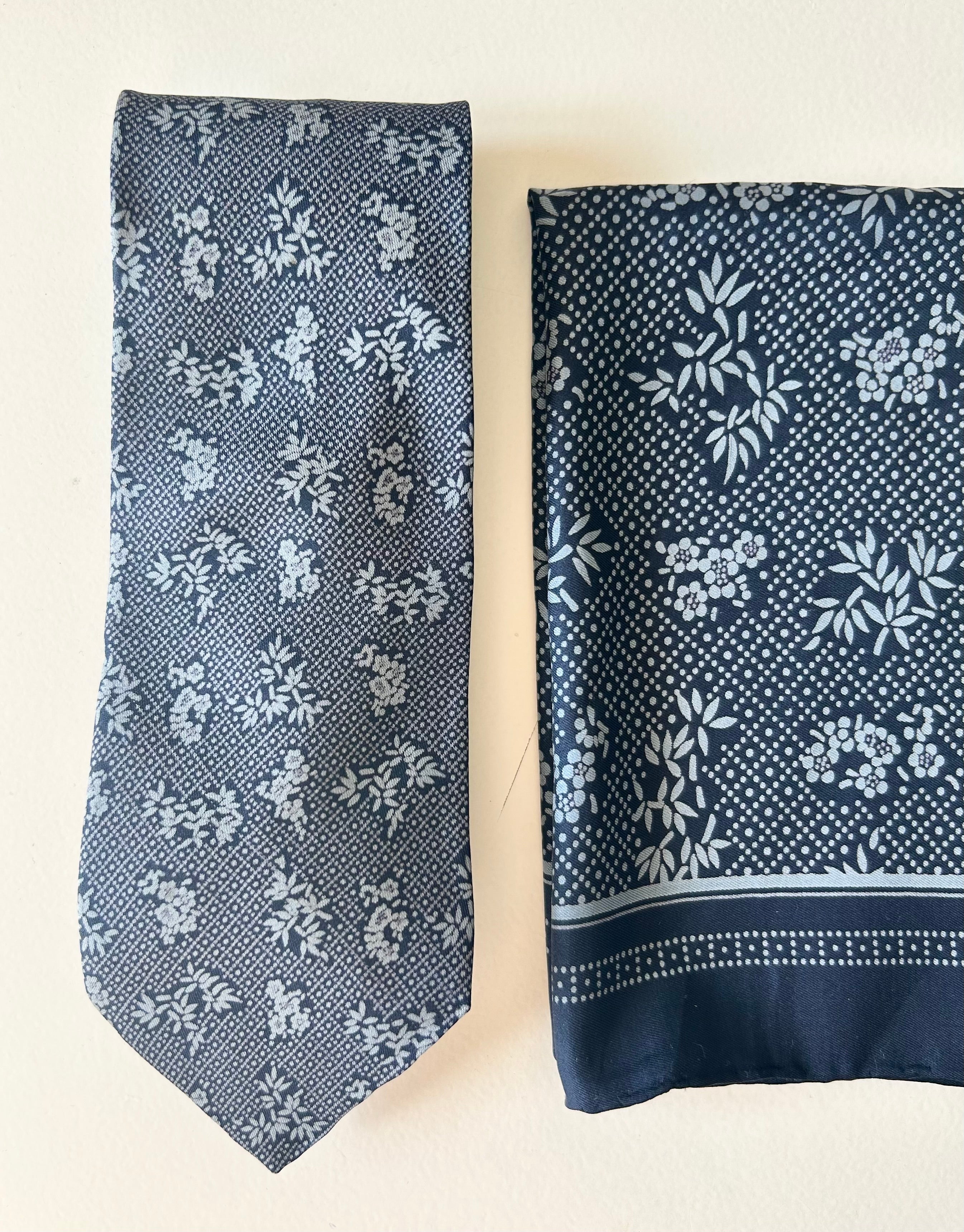 Vintage Christian Dior Monsieur Set – Silk Tie & Pocket Square 1980s