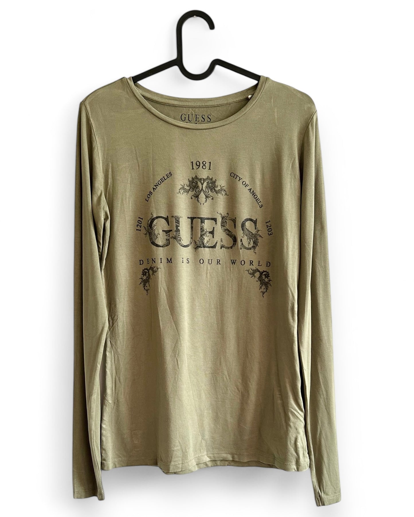 GUESS Long Sleeve Top