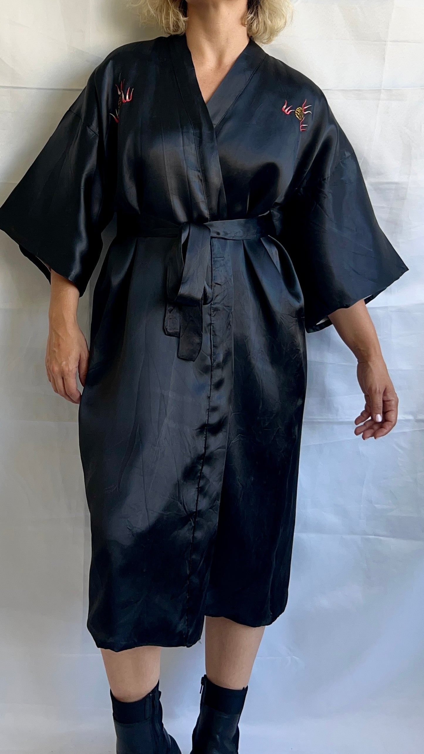 Vintage Embroidered Black Kimono