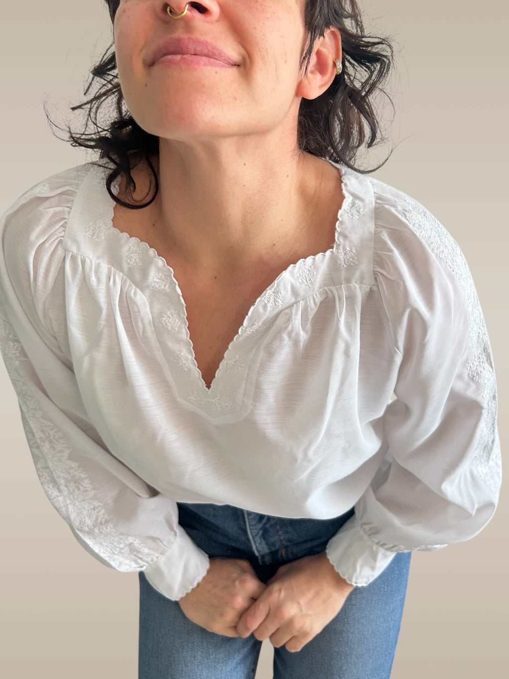 70s White Boho Peasant Blouse • Embroidered Sleeves