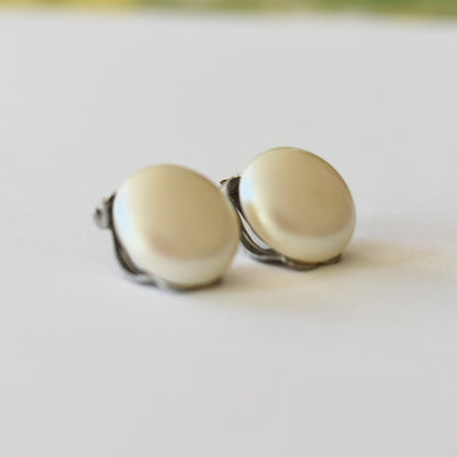 Vintage Pearl Clip Earrings