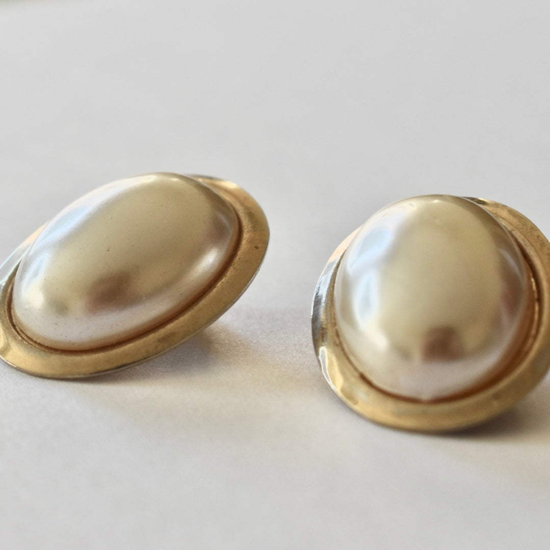 Vintage White Pearl Clip Earrings