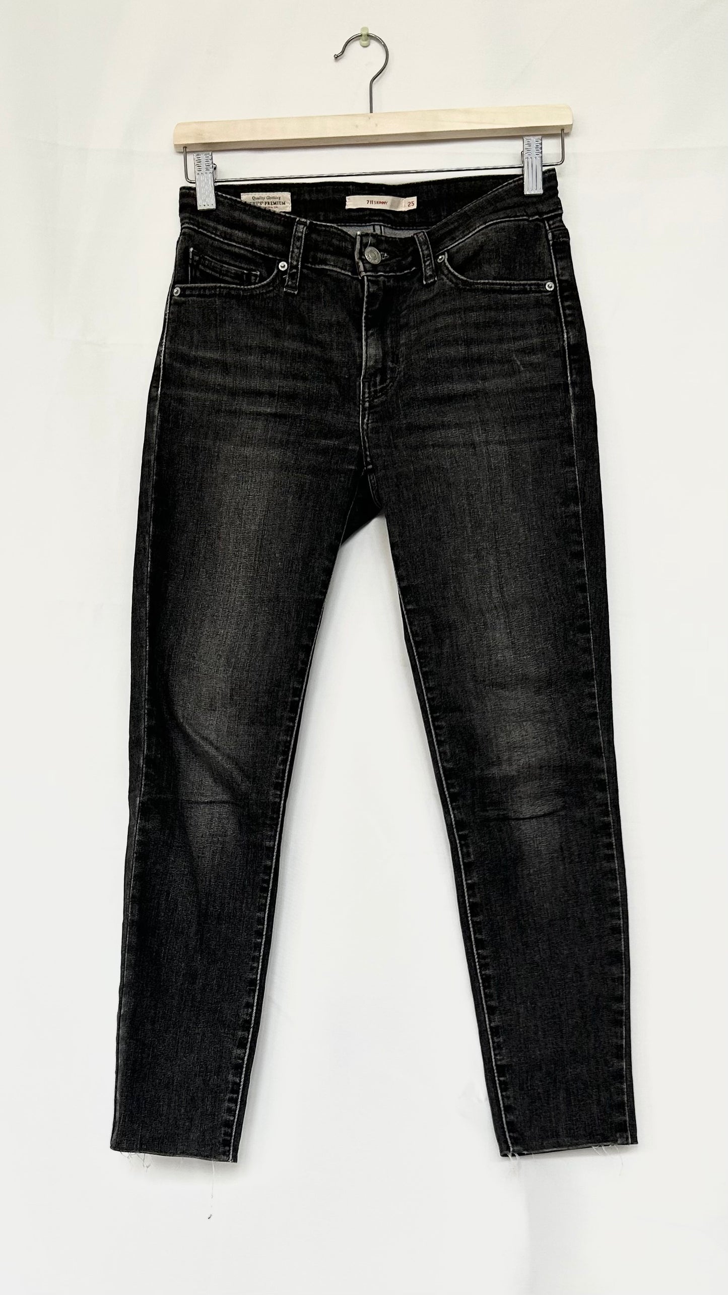 Levi’s Stretch Skinny 711 W25 L32