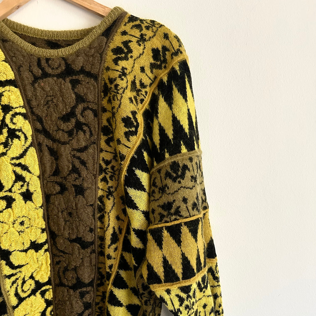 Oversized Baroque Pattern Knit