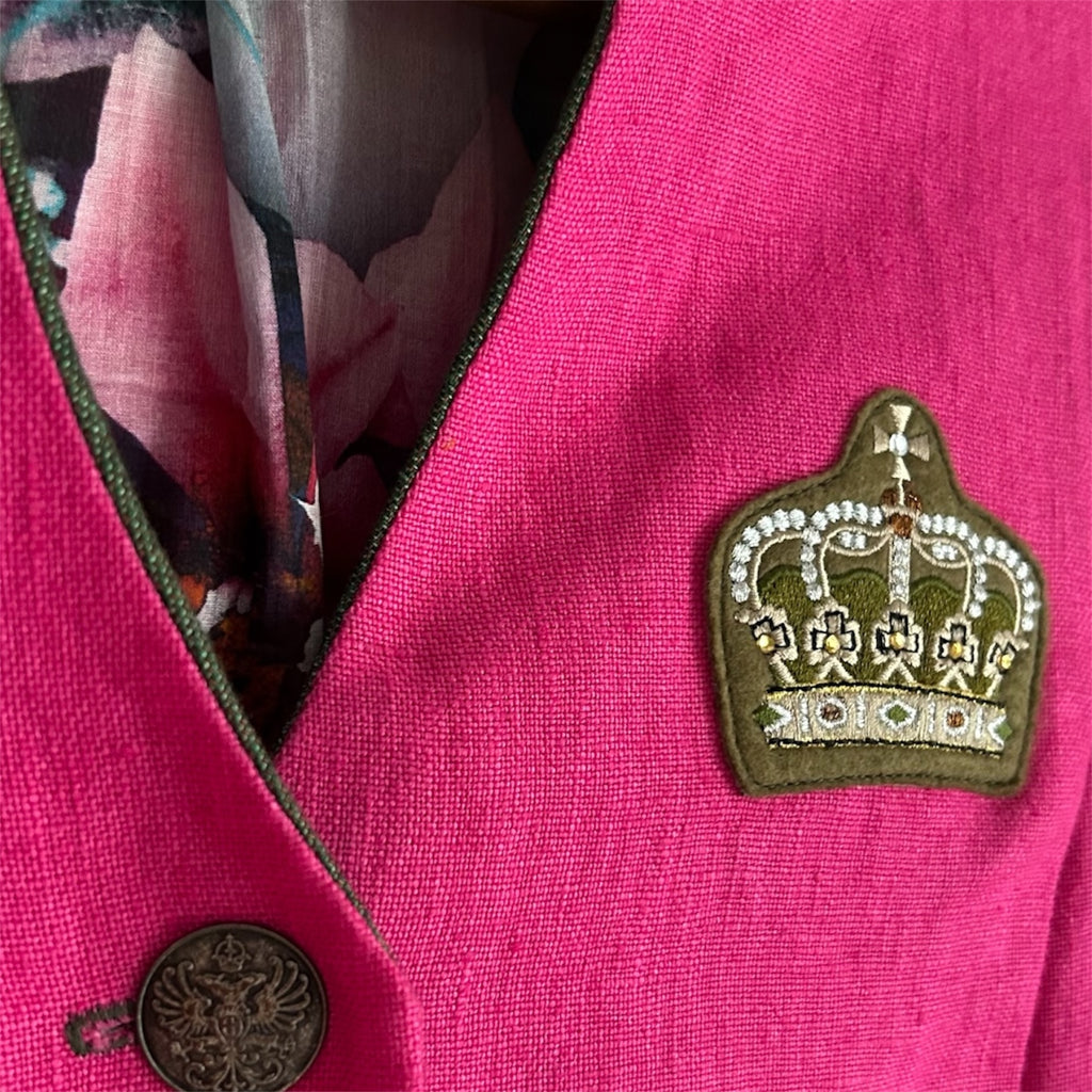 Heritage Trachten Statement Blazer – Fuchsia Linen & Olive Contrast