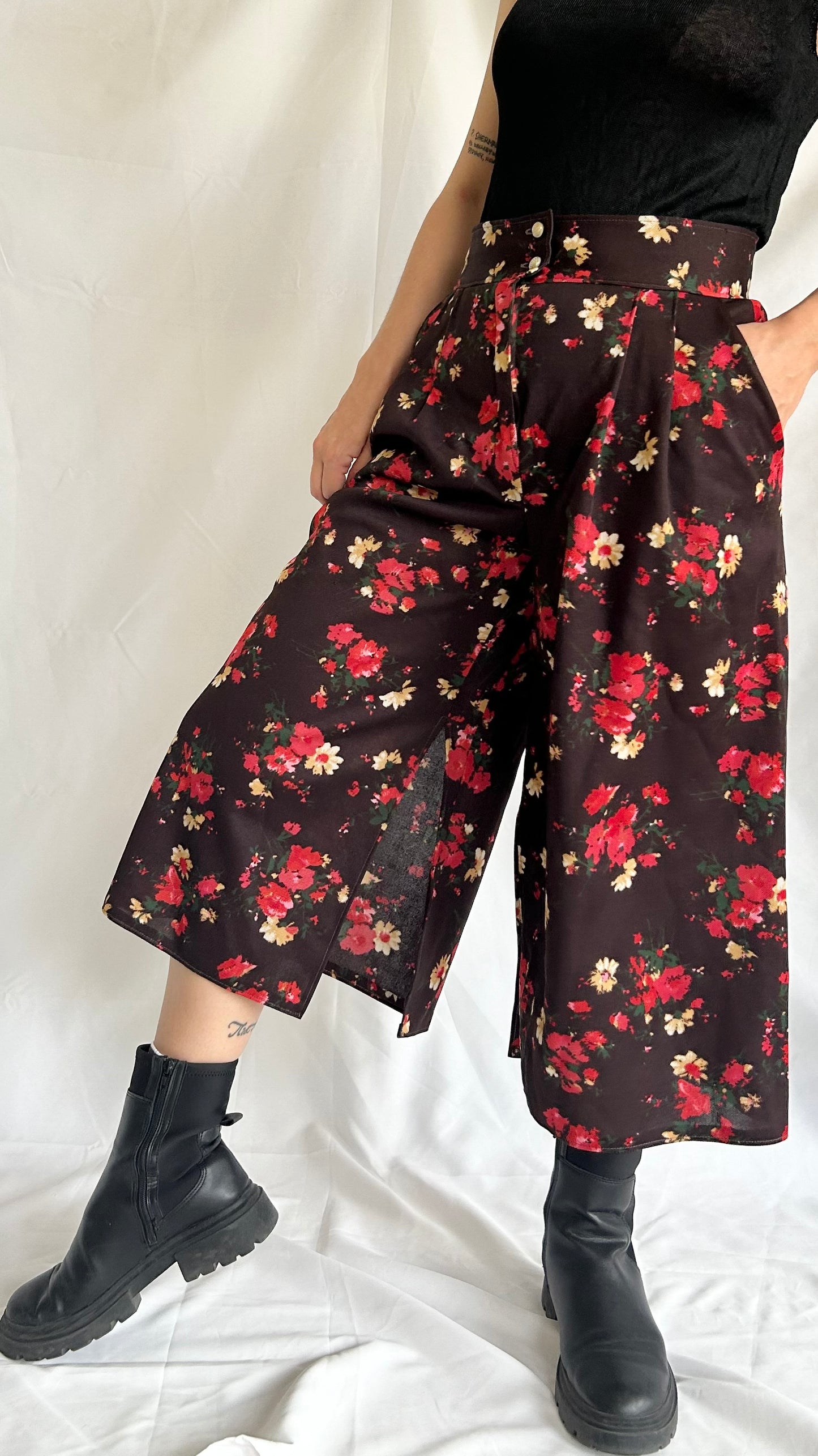 Vintage Flare Crop Pants