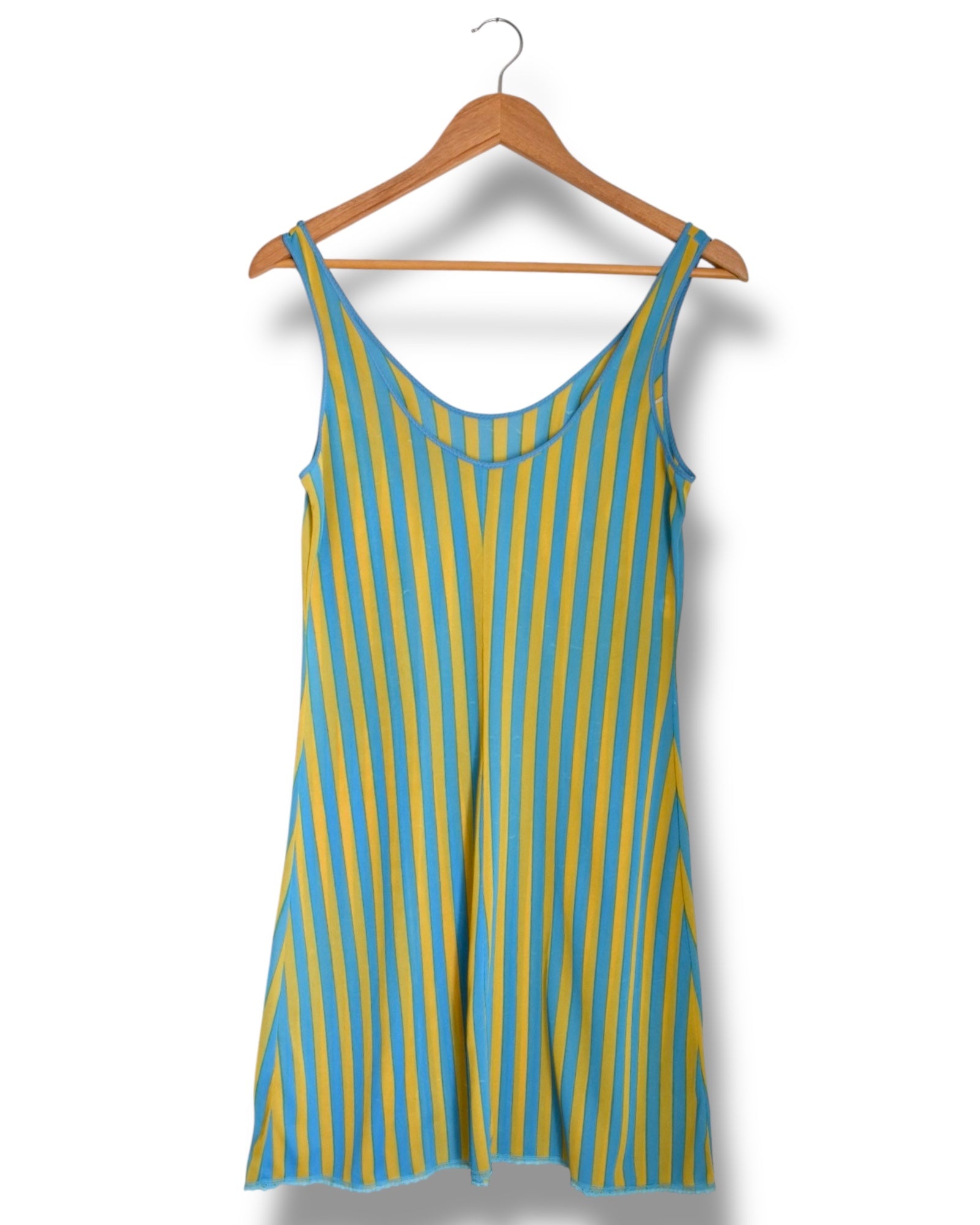 Vintage 70s Nightdresses – Geometric Prints & Vertical Stripes