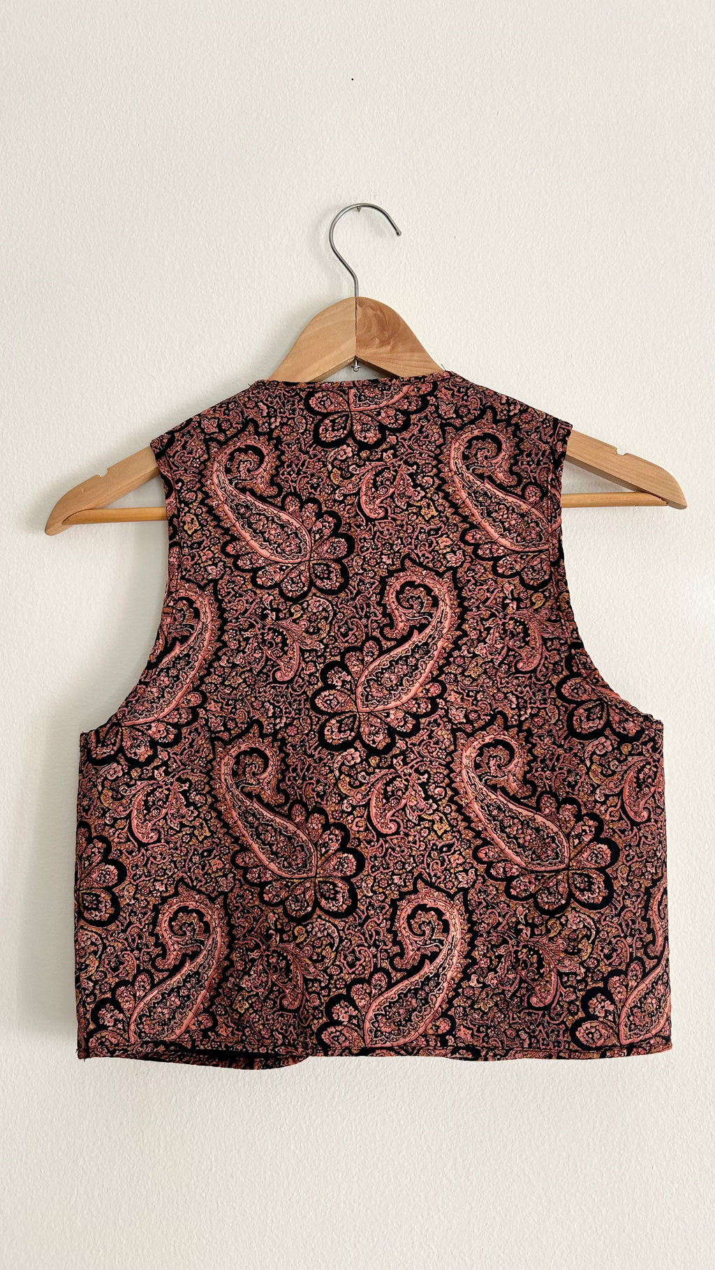 1970s Vintage Quilted Vest & Pleated Skirt Set – 100% Viscose, High Waist Boho Two-Piece