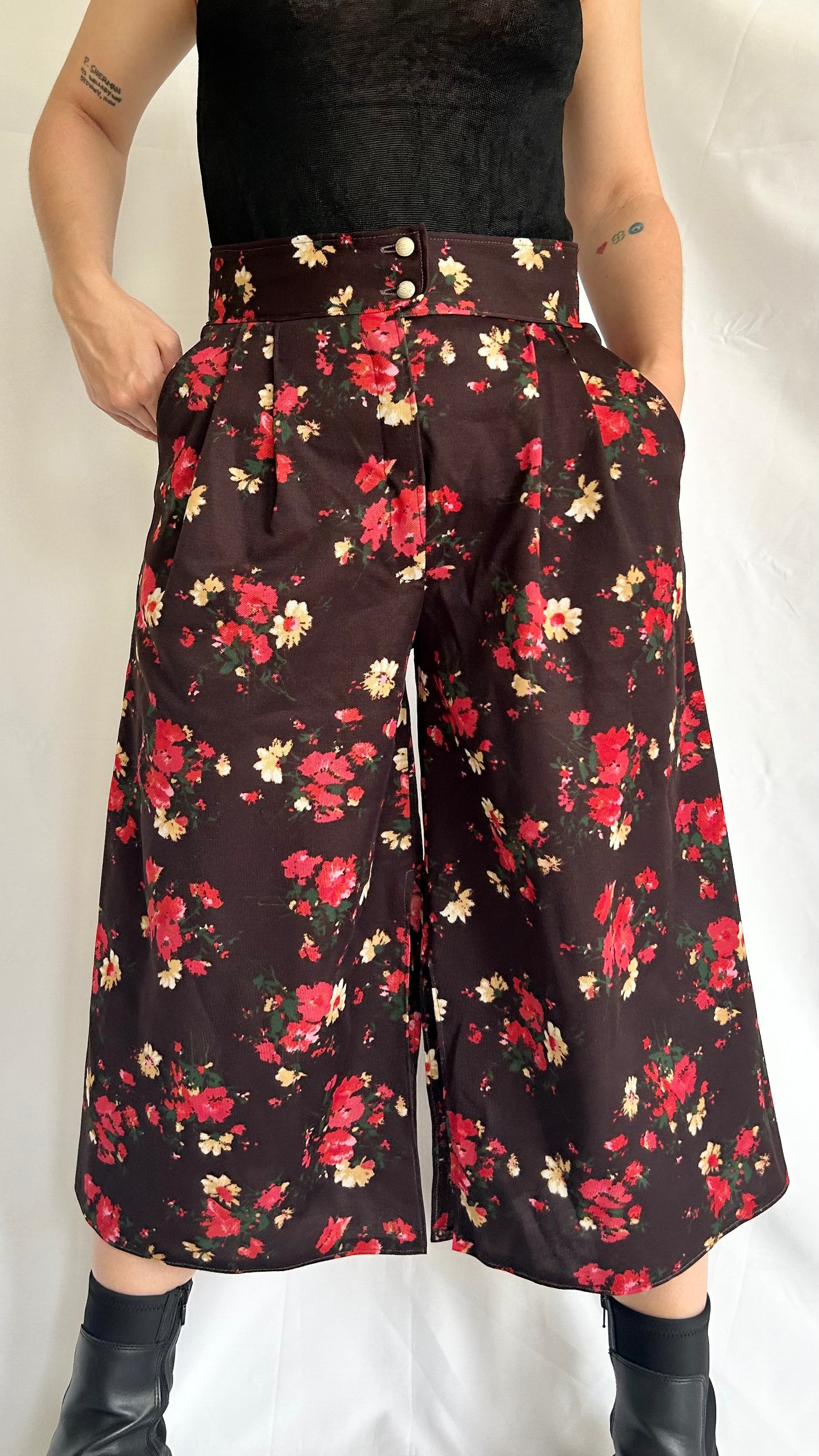 Vintage Flare Crop Pants