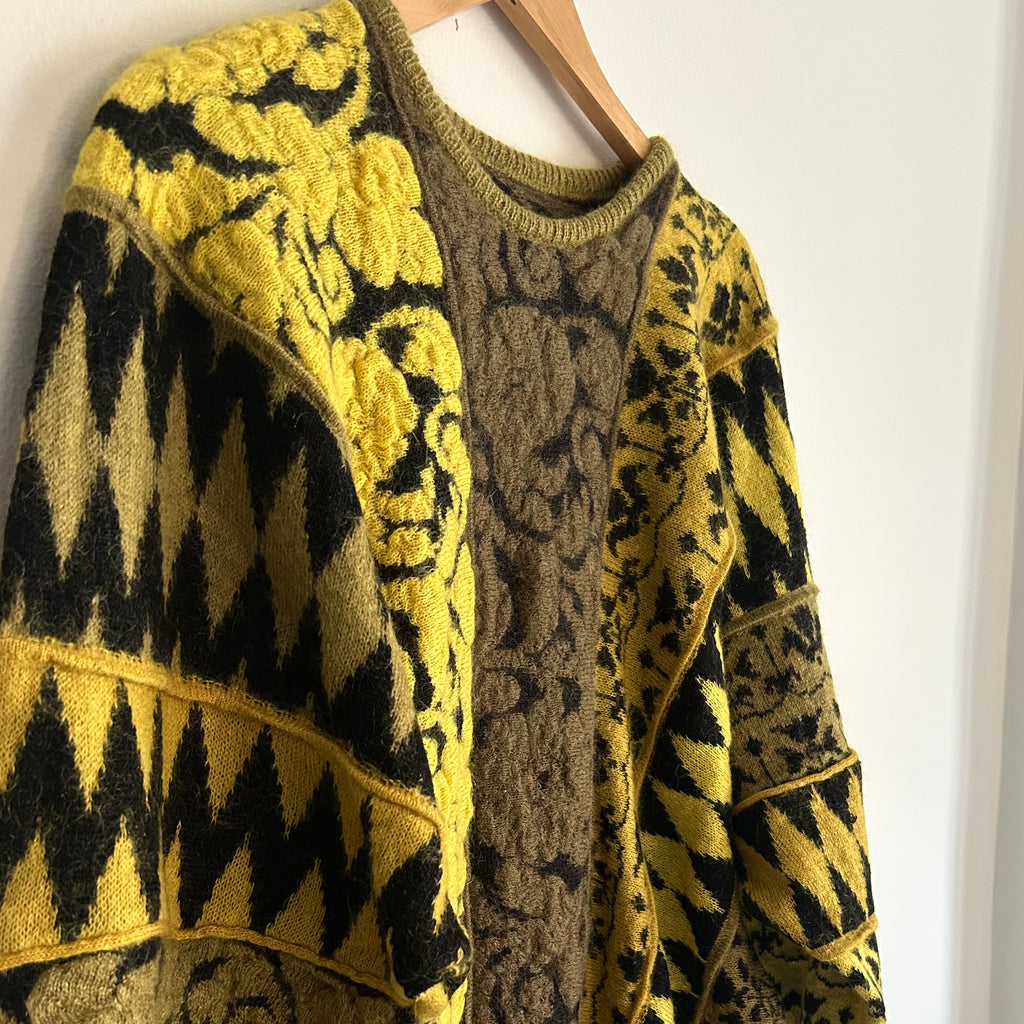 Oversized Baroque Pattern Knit