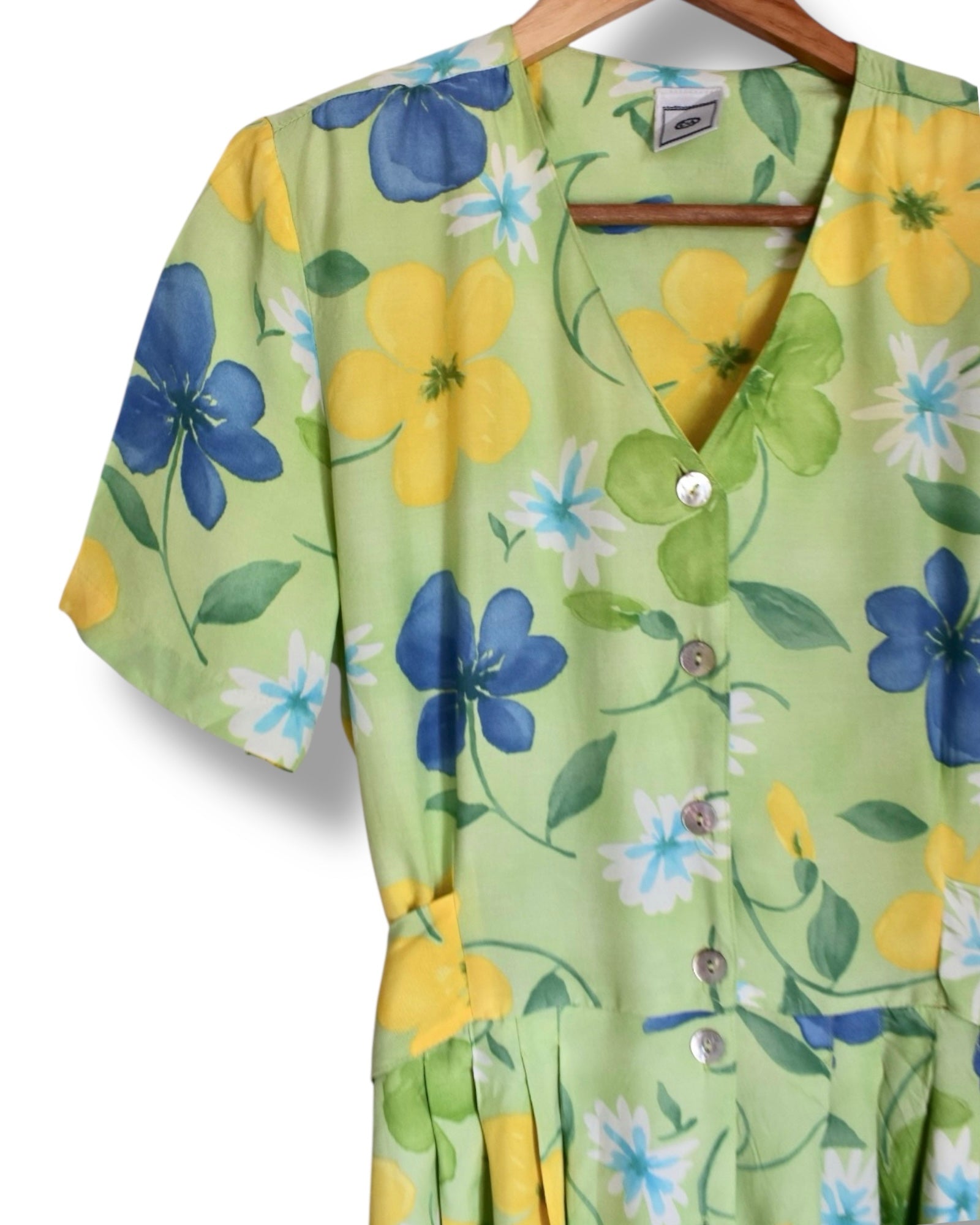 Vintage Pleated Long Dress – Light Green with Floral Print, Shoulder Pads