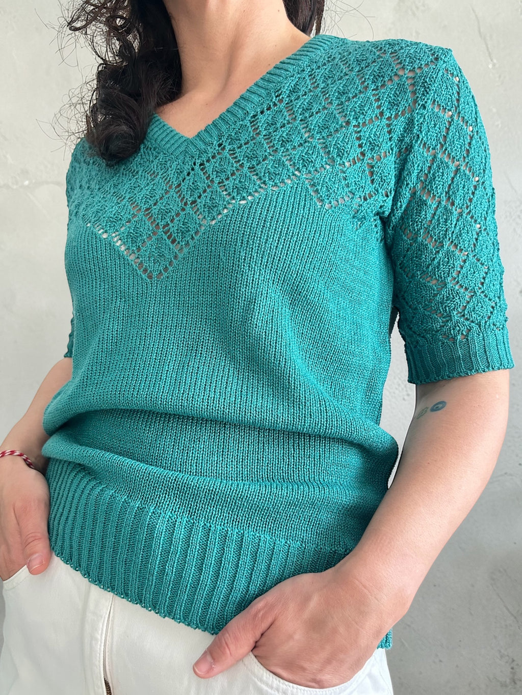 80s Green Pointelle Knit Top • Short Sleeve V-Neck