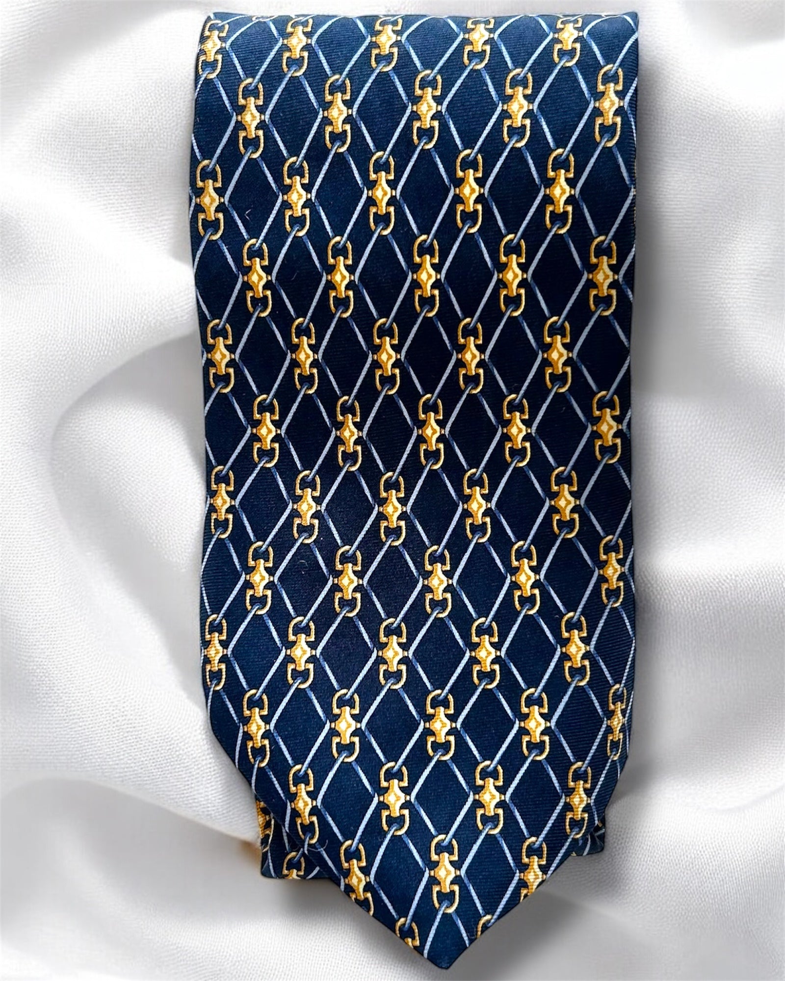 Vintage 1980s Beaufort for Tie Rack Silk Tie – Made in Italy – Navy Blue with Gold Chain Pattern