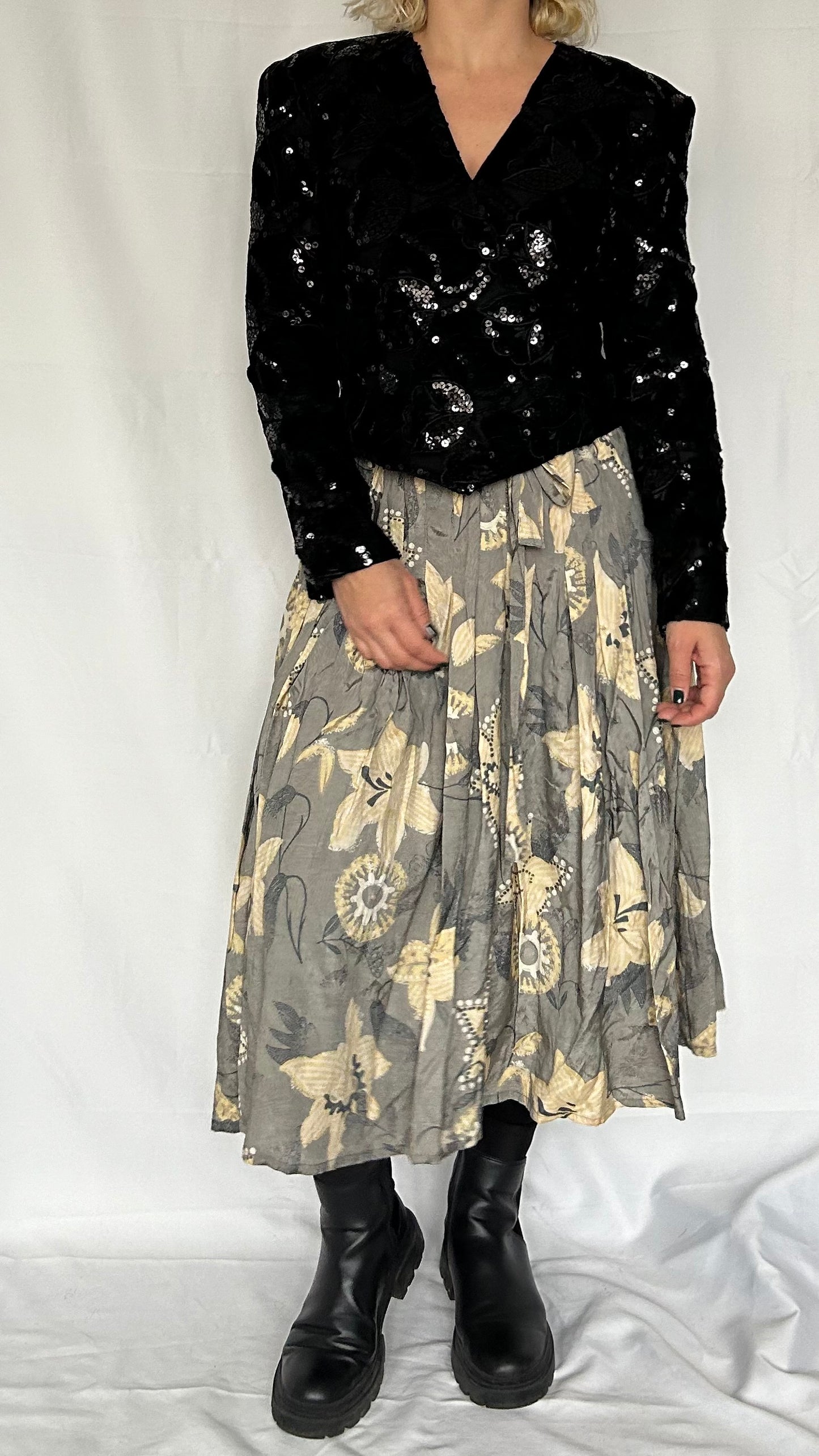 Vintage Midi Pleated Floral Skirt