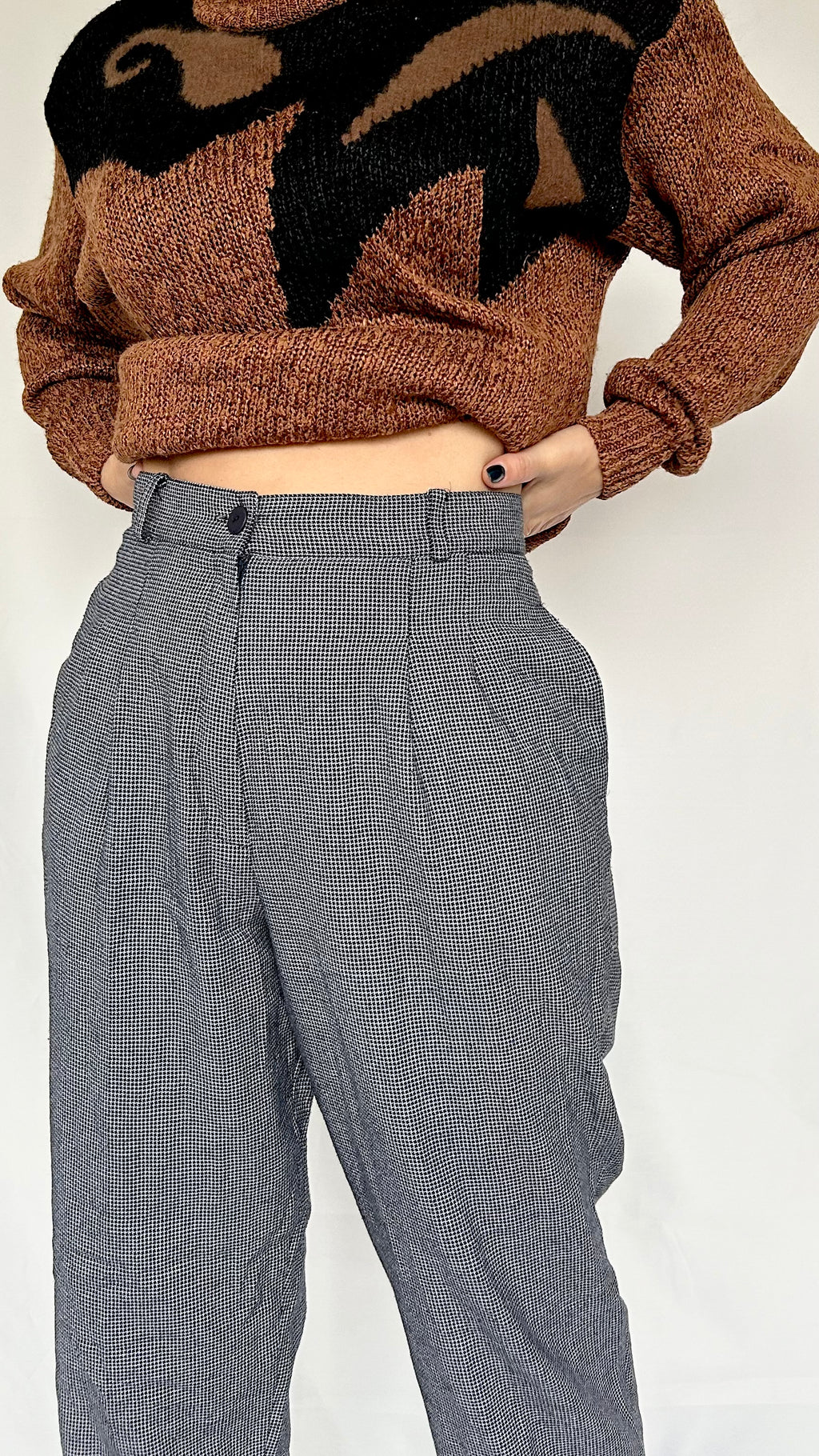 Vintage High Waisted Office Pants B&W