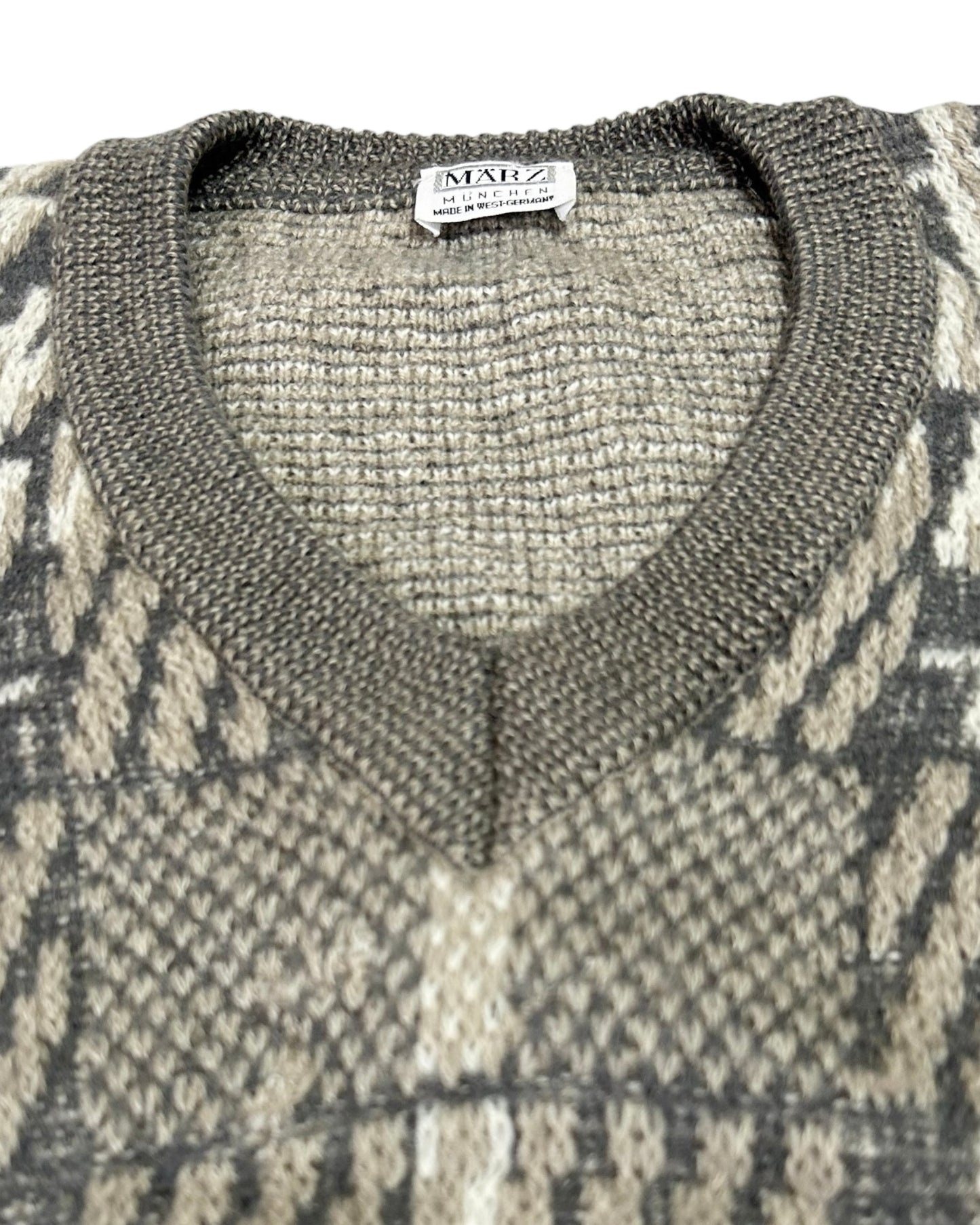 Vintage Patterned Grey Sweater