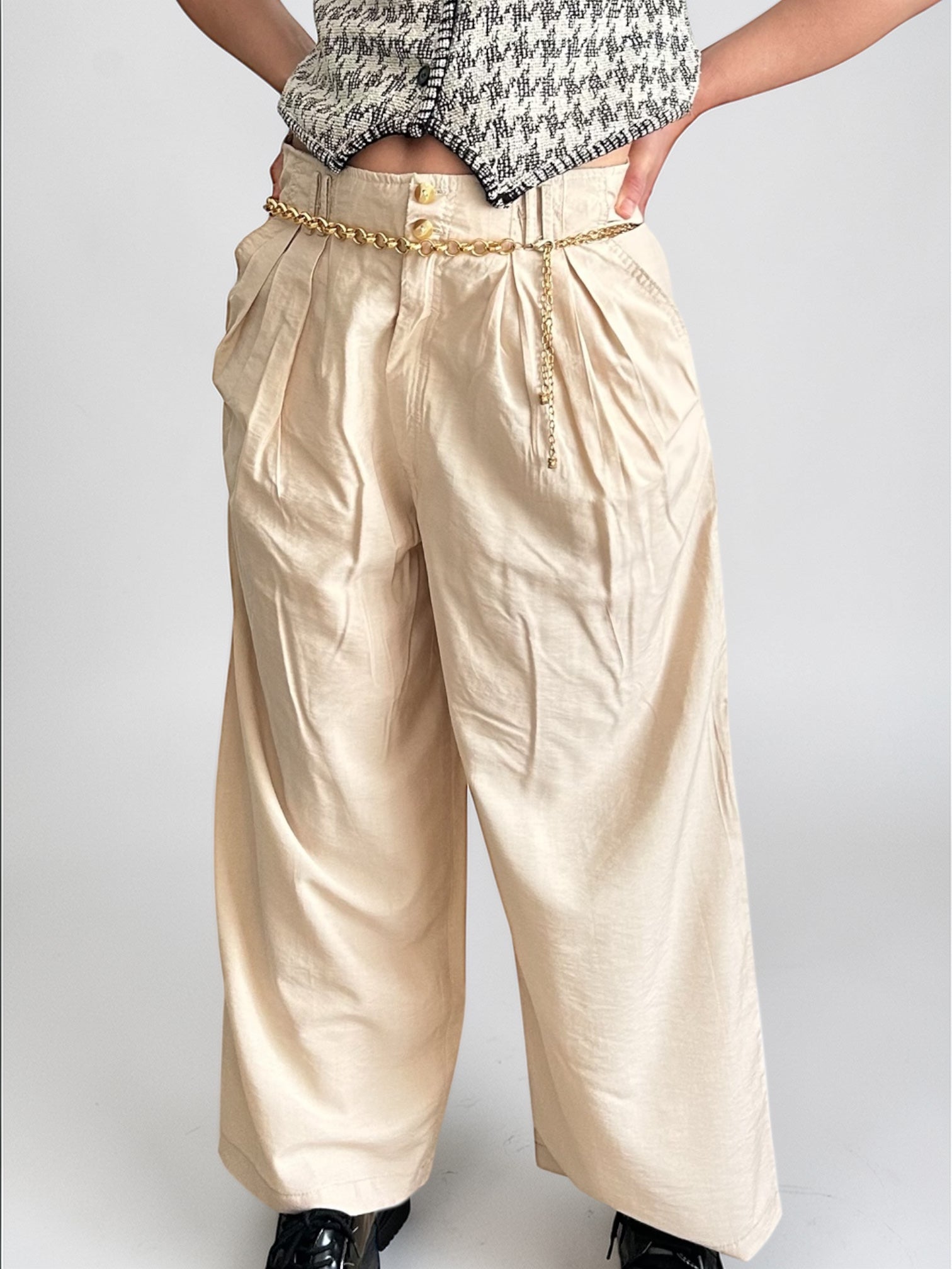Vintage High-Waisted Pleated Culottes