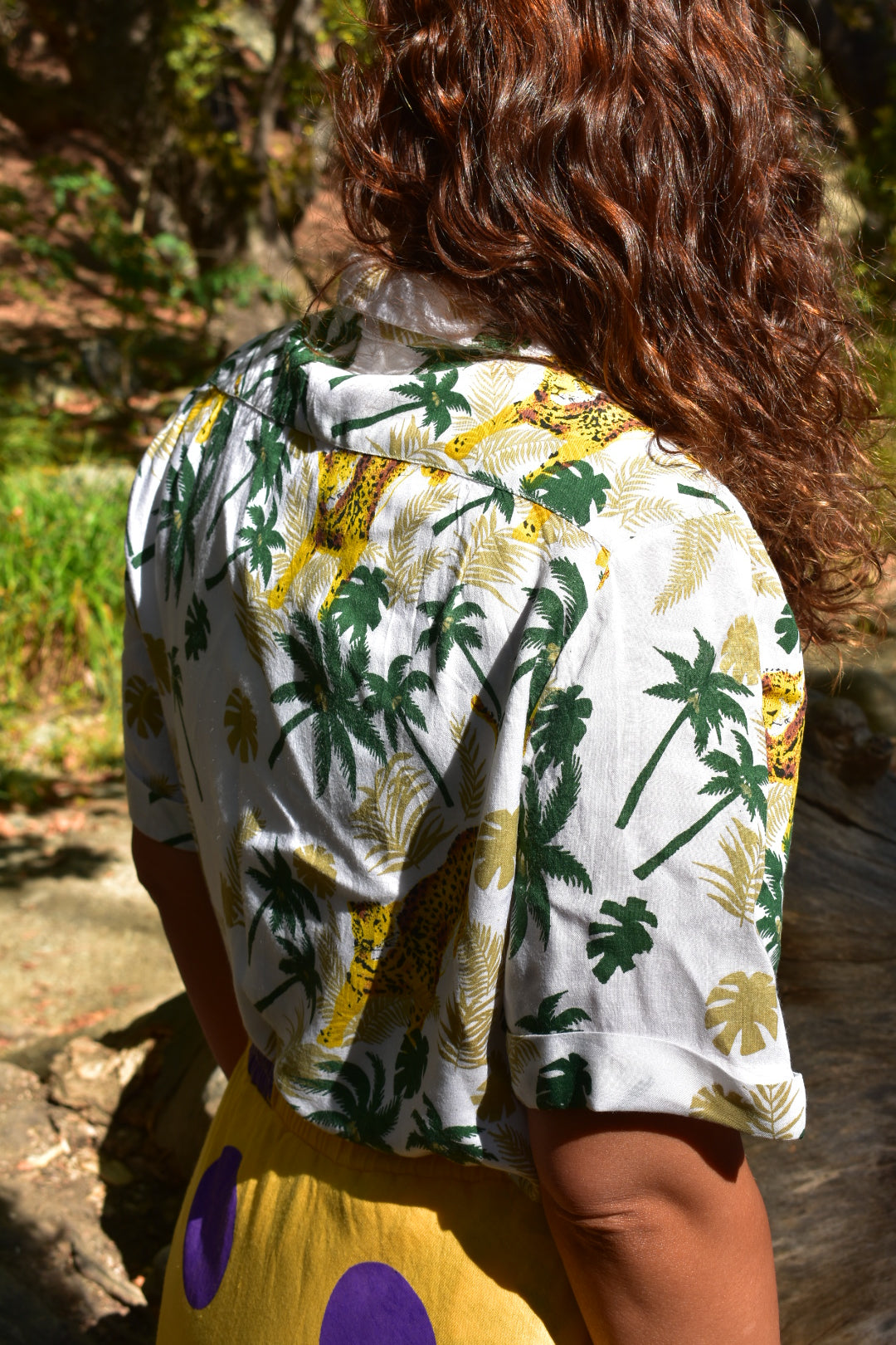 Vintage Cropped Button-Up Shirt with Tropical Leopard Print