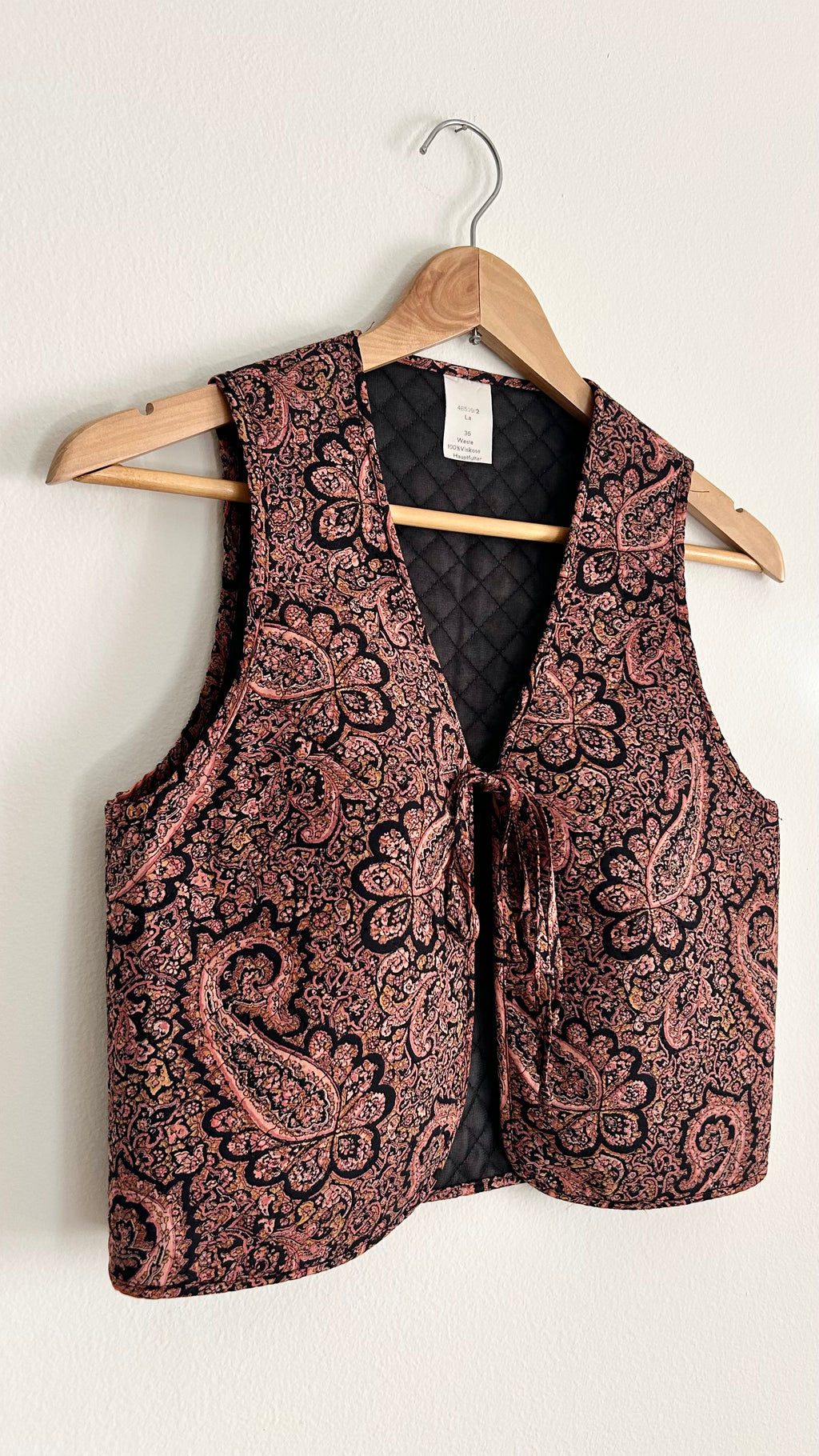 1970s Vintage Quilted Vest & Pleated Skirt Set – 100% Viscose, High Waist Boho Two-Piece