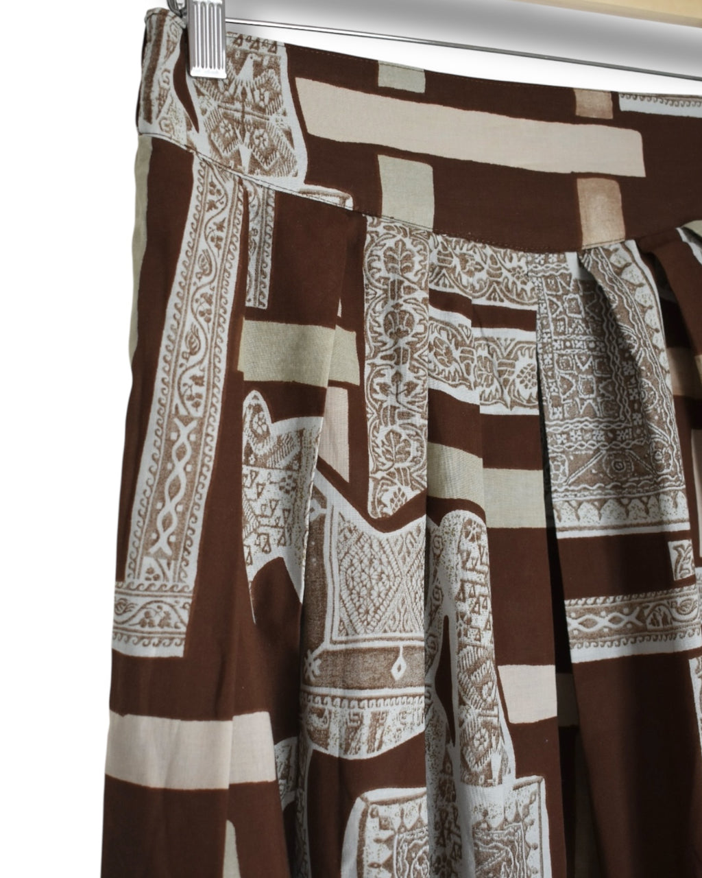80s/90s Boho Midi Skirt – Brown Geometric & Horse Print