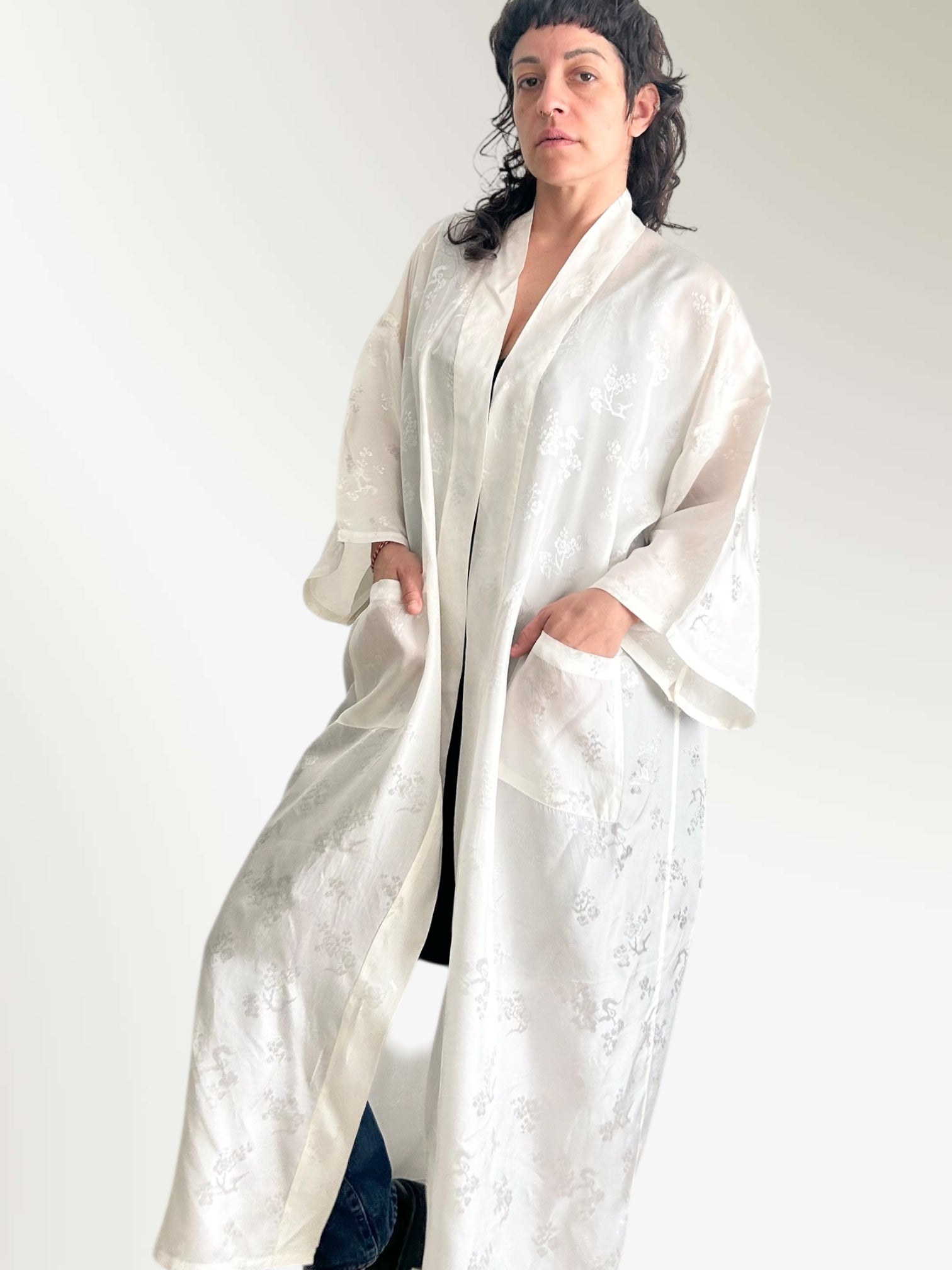 1980s Dragon Embroidered Rayon Kimono Robe