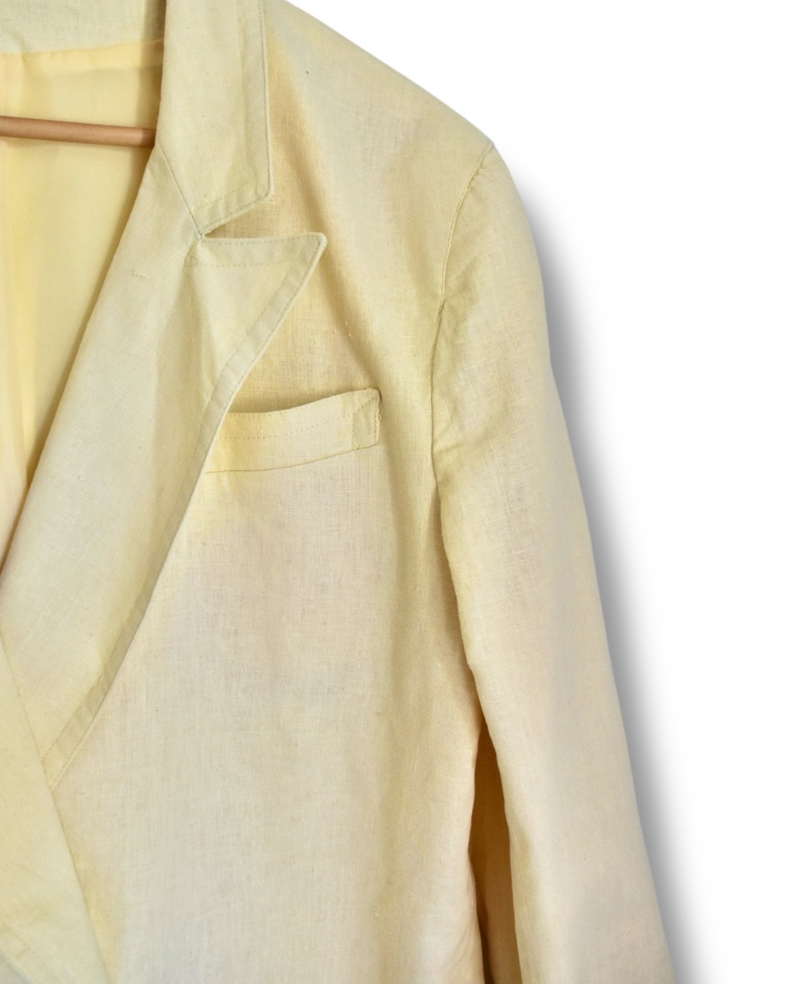Light Yellow Vintage Linen Blazer – Size 38 (EU