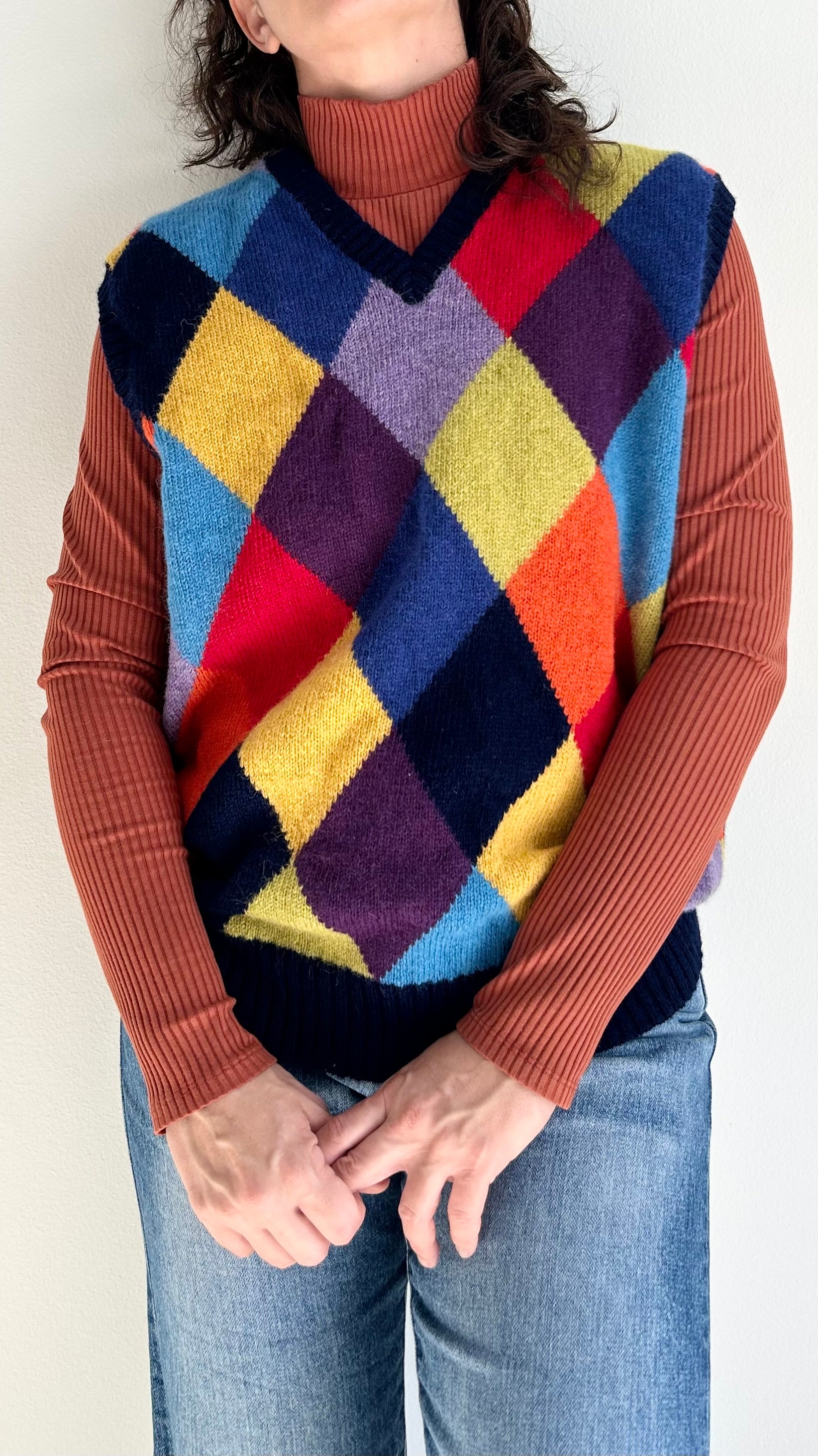 Classic Shetland Wool Vest – Argyle Pattern