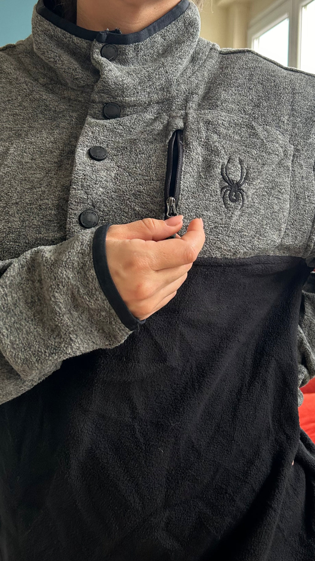 Long Sleeve Fleece Shirt - Spider