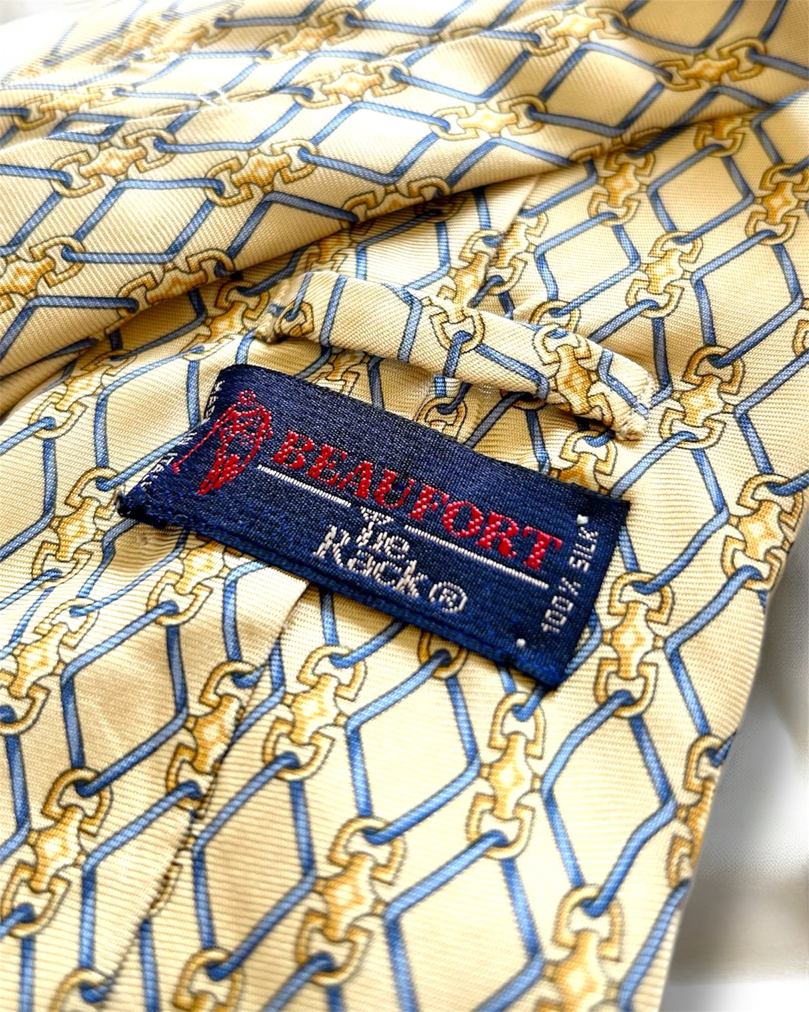 Vintage 1980s Beaufort for Tie Rack Silk Tie – Made in Italy – Chain Pattern in Gold & Blue on Beige