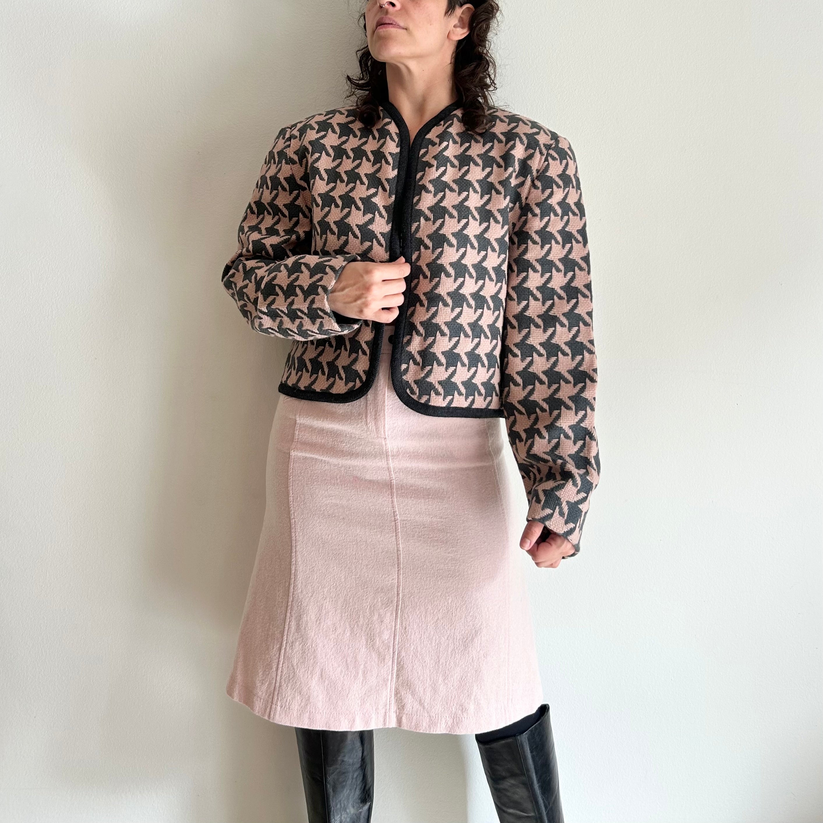 Vintage "Andres" Designer Bolero – Textured Starburst Houndstooth in Grey & Soft Pink