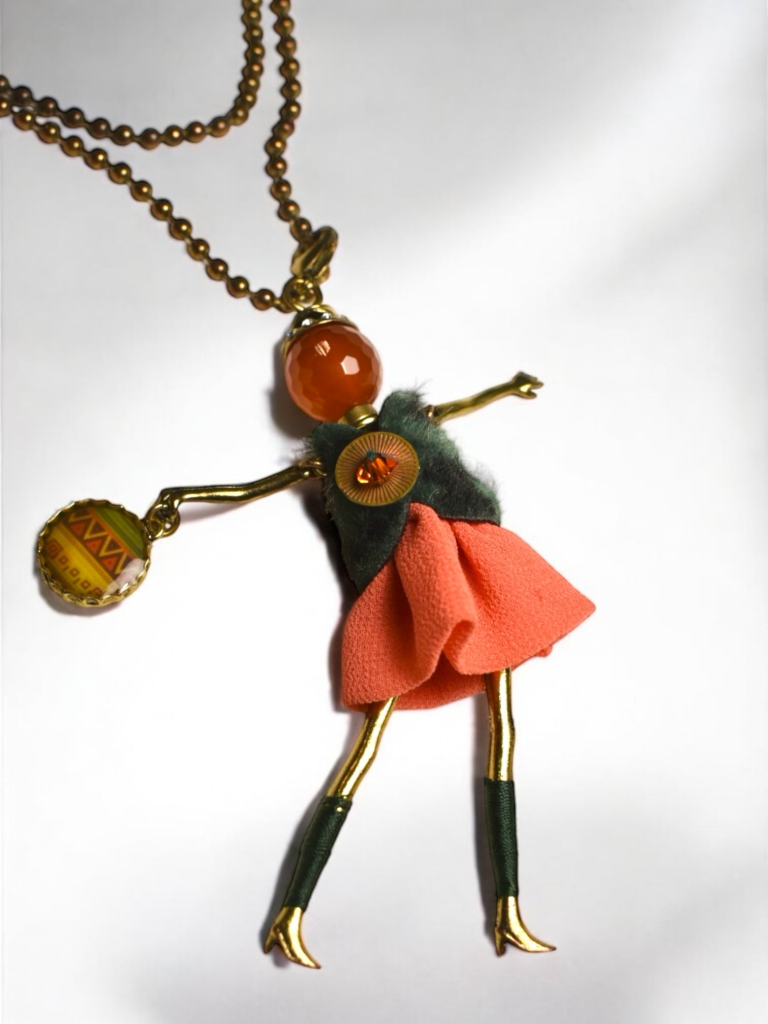 Vintage RS Paris Necklace – Gold Tone – Elegant French Jewelry 1980s/1990s - DOLL Pendant on Chain