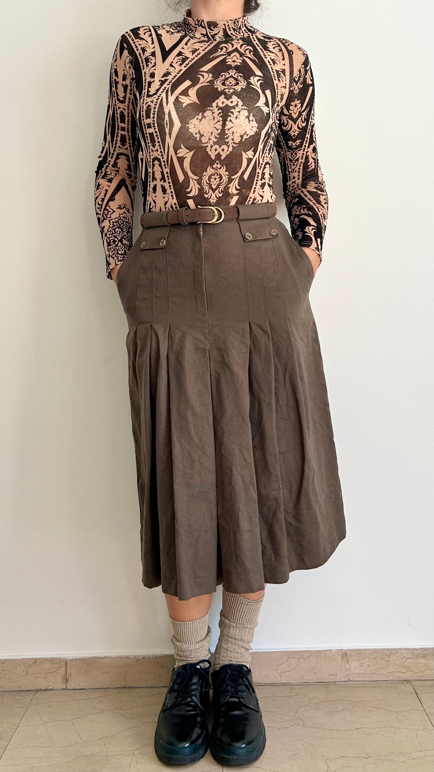 Vintage Wool Midi Skirt – Dark Brown Pleated with Belt (S–M)