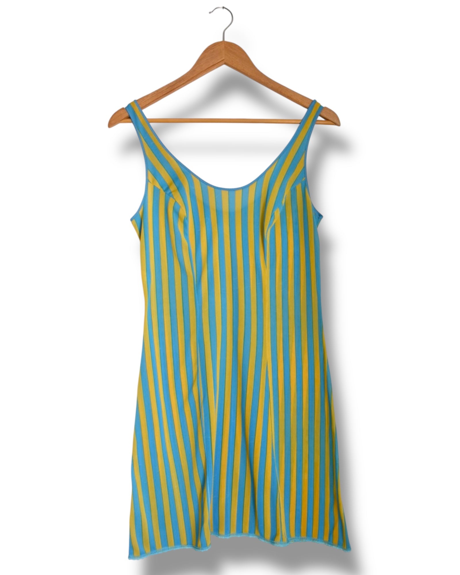 Vintage 70s Nightdresses – Geometric Prints & Vertical Stripes