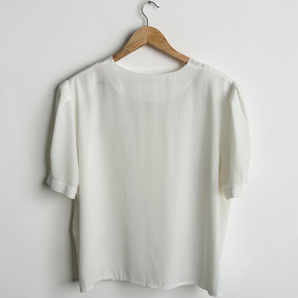 Vintage Romantic Off-White Blouse • Floral Broderie Anglaise