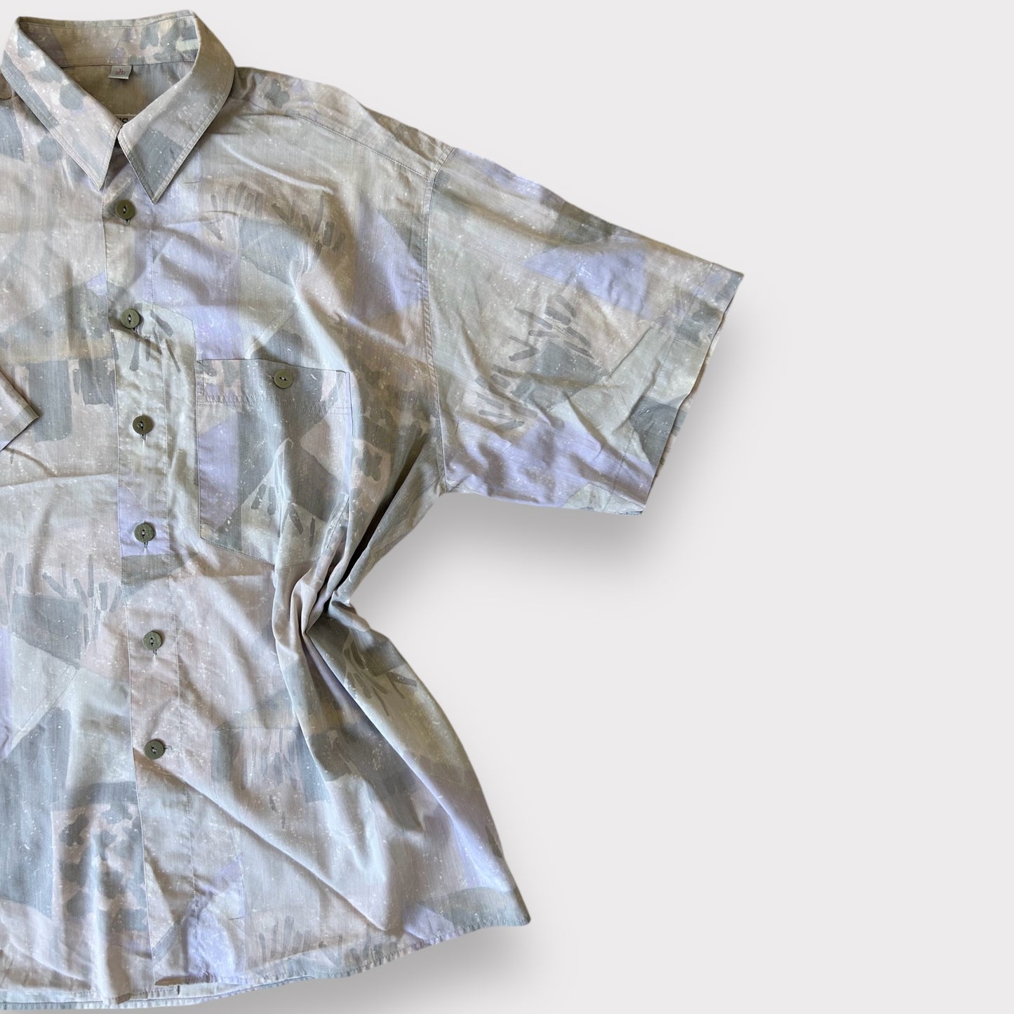 80’s Patterned Short Sleeve Shirt