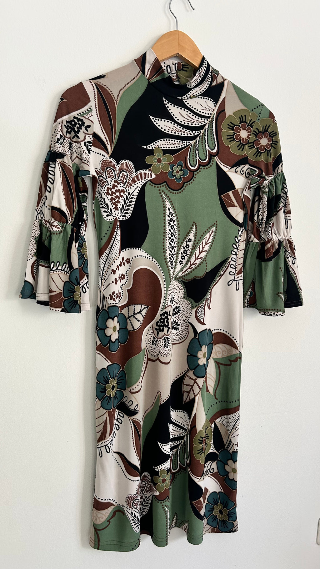 Y2K Dress – 100% Rayon – Green, Brown & White – 3/4 Sleeves