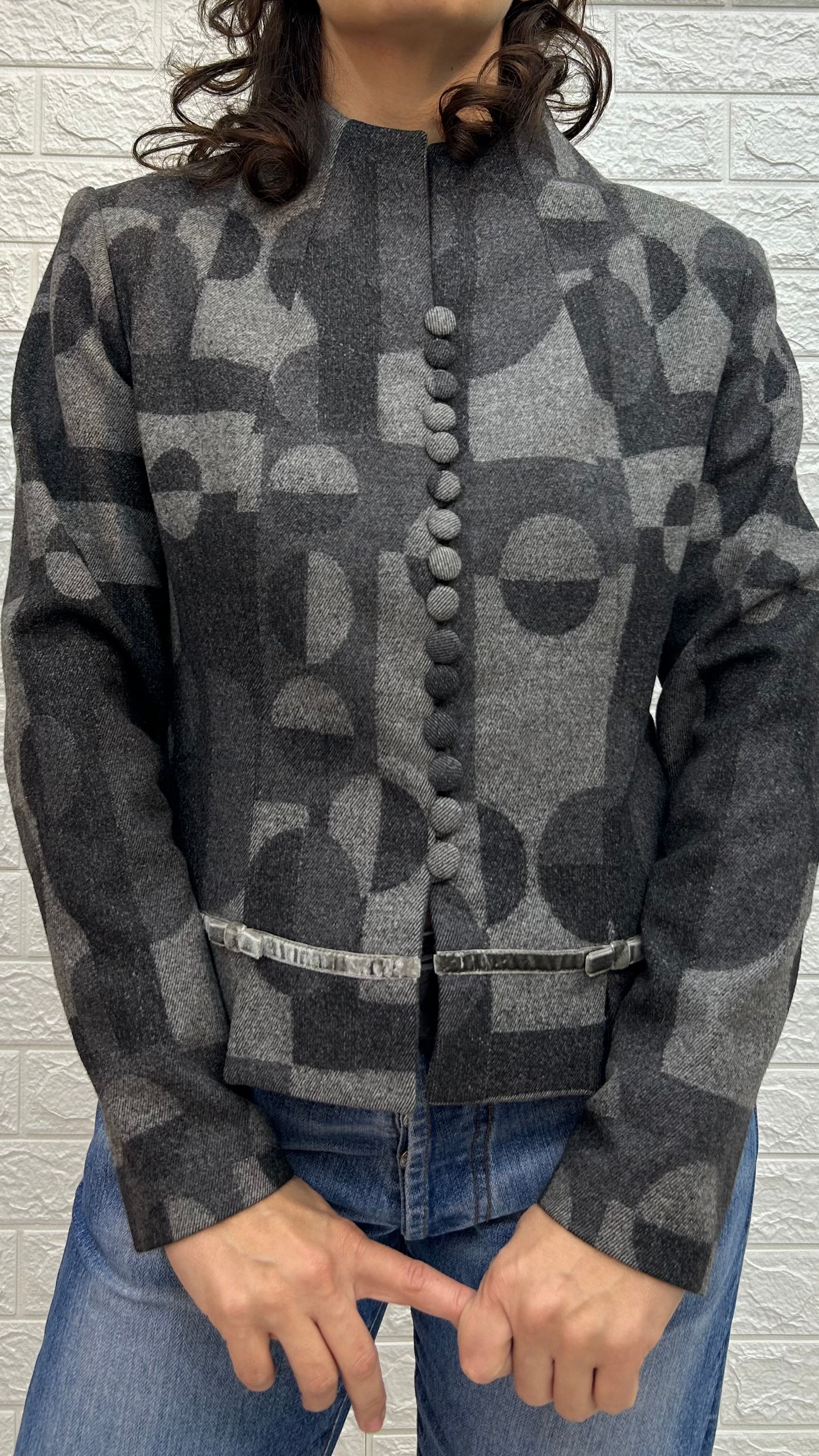 2000s Patterned Blazer – Graphic Minimalism