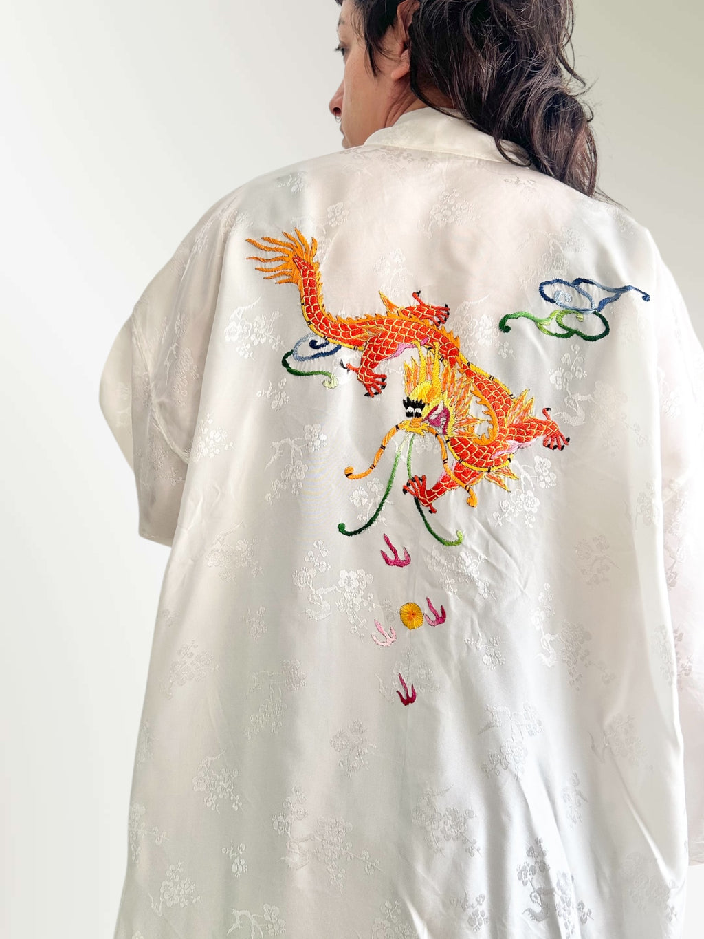1980s Dragon Embroidered Rayon Kimono Robe