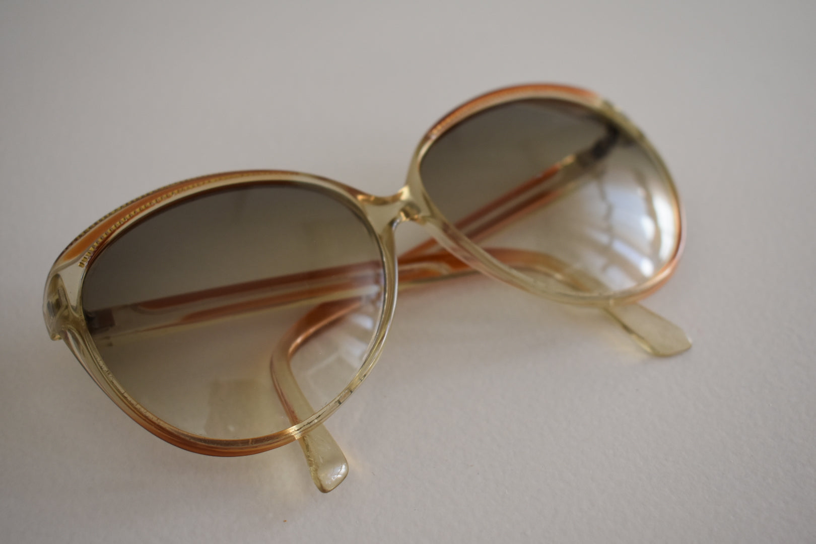 Vintage 1970s Sunglasses – Orange Frame with Gold Details