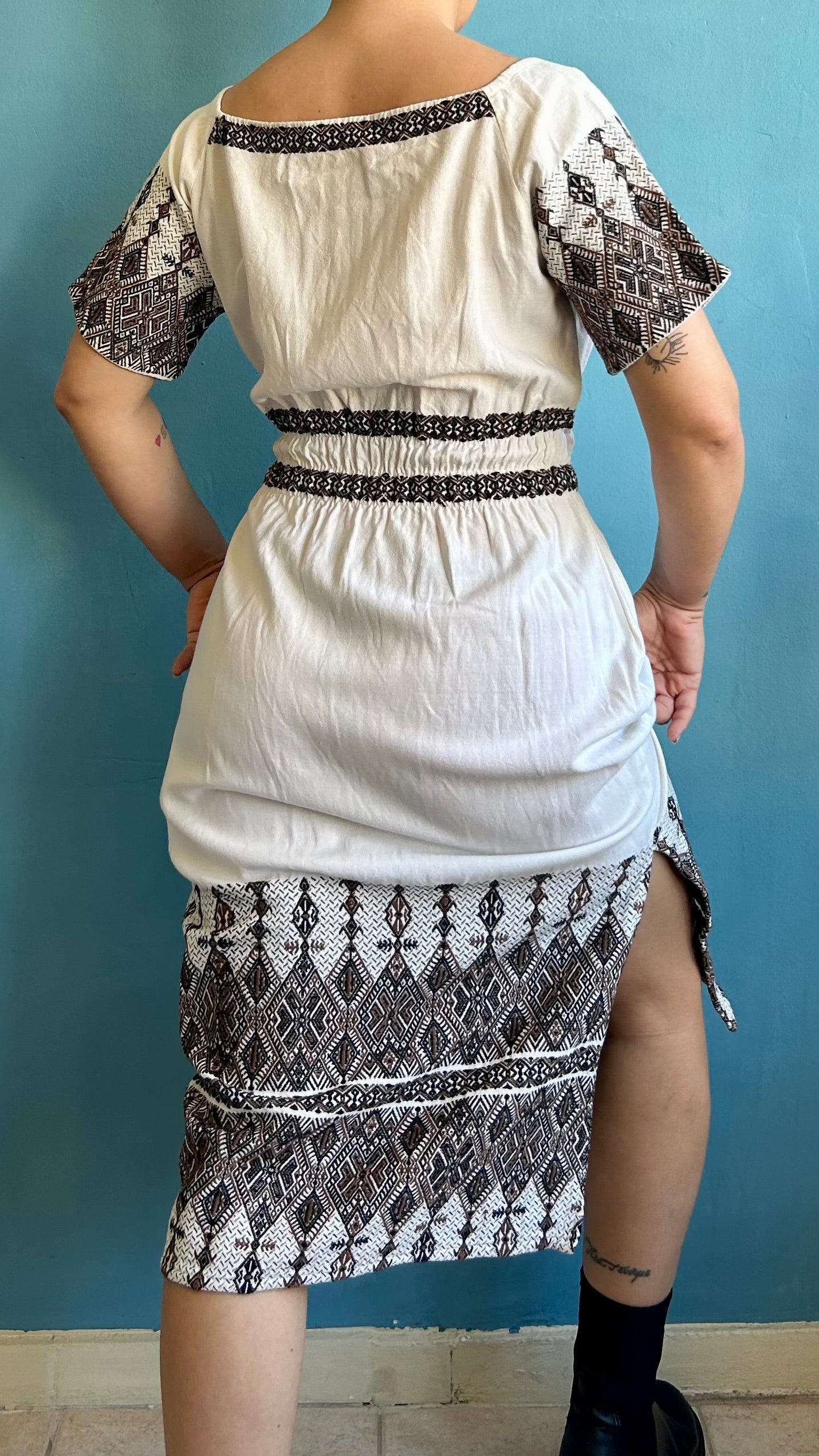 Vintage Ethnic Embroidered Linen Dress