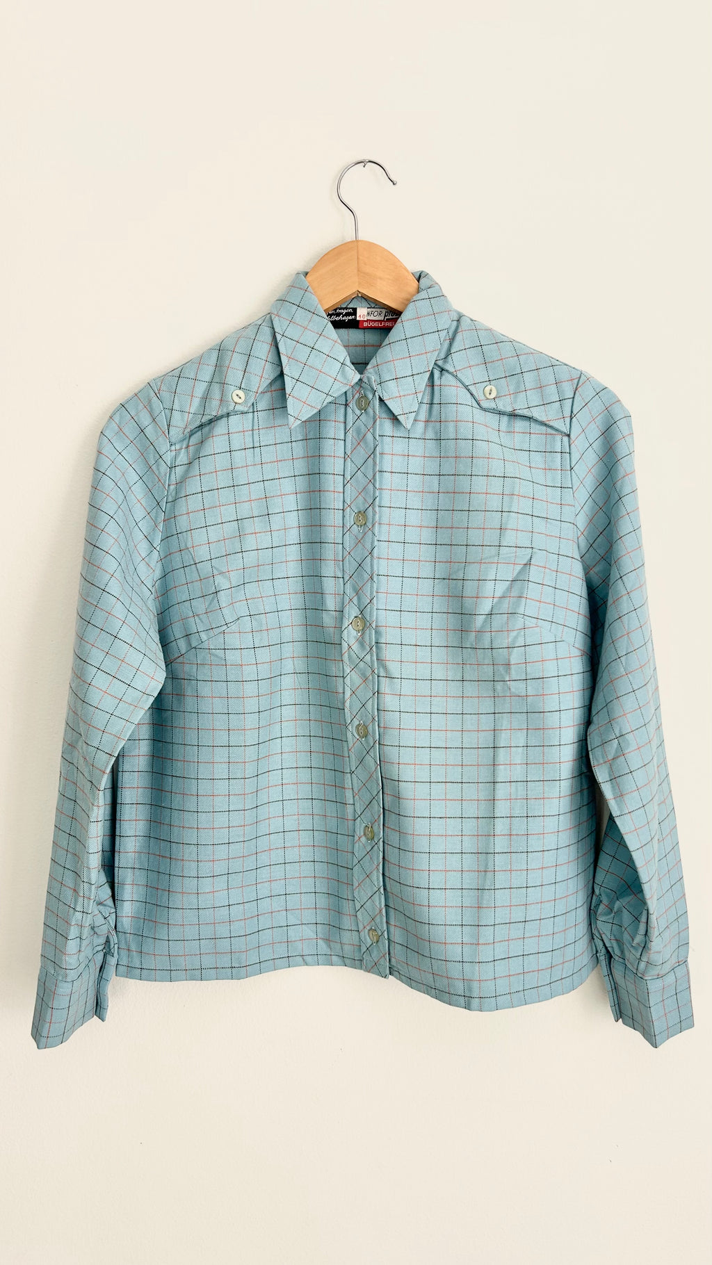 1970s Light Blue Flannel Button-Up Shirt – Long Sleeve