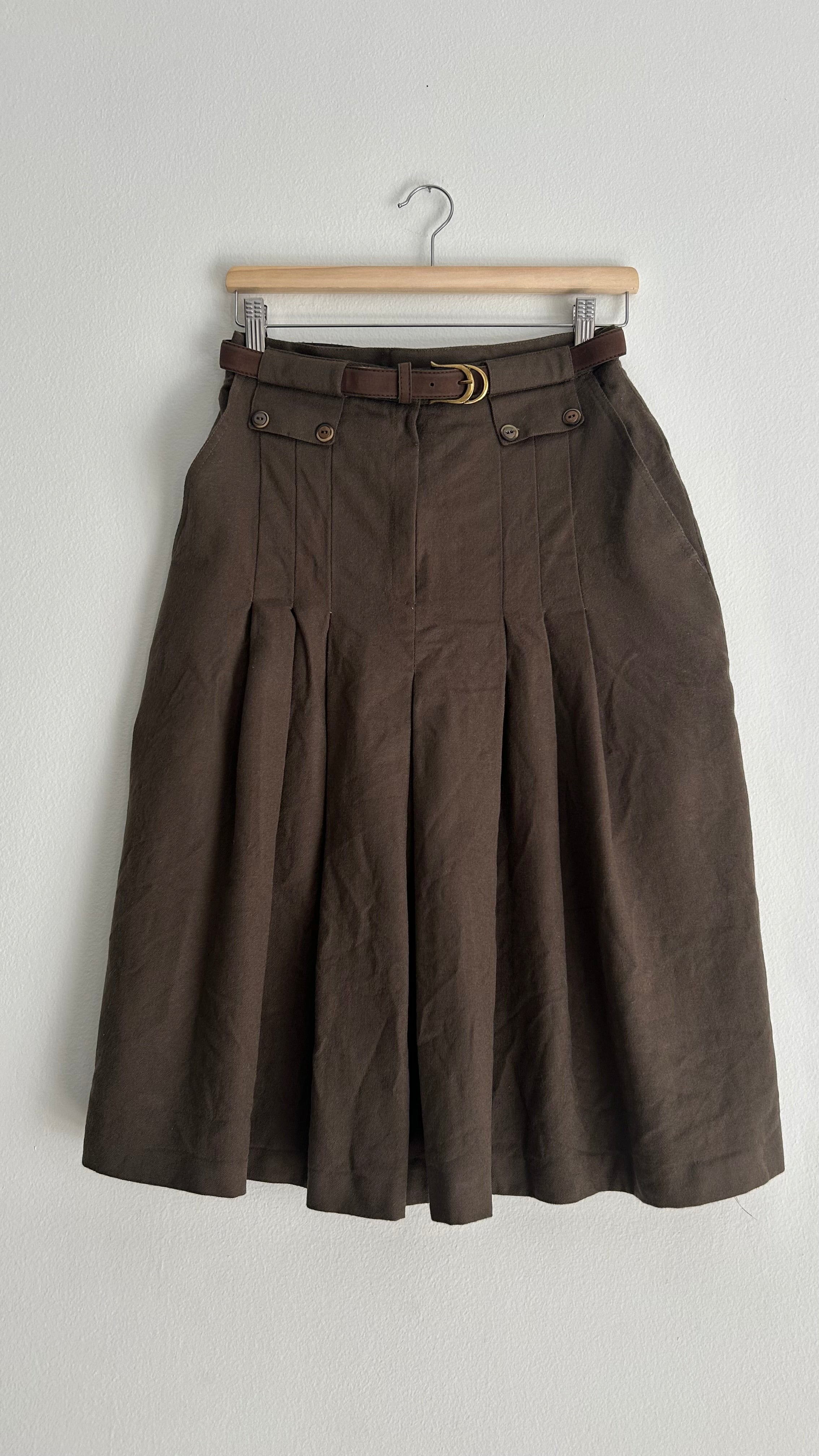 Vintage Wool Midi Skirt – Dark Brown Pleated with Belt (S–M)
