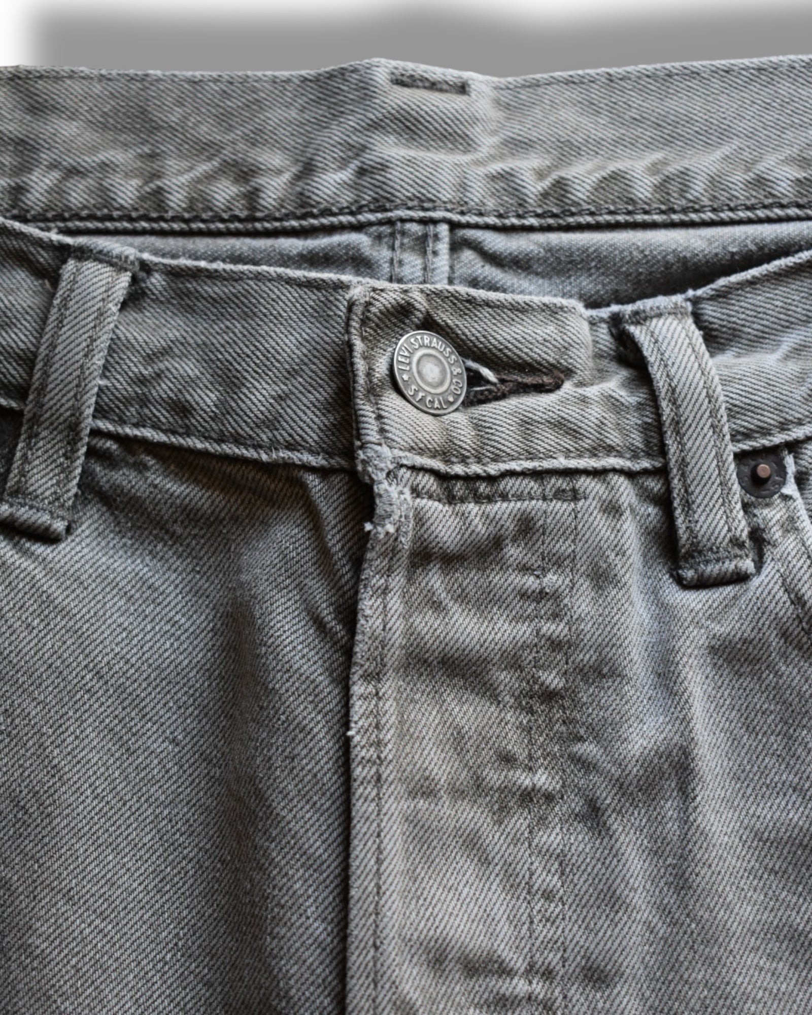Levi’s 501 CT Knee-Length Shorts W31