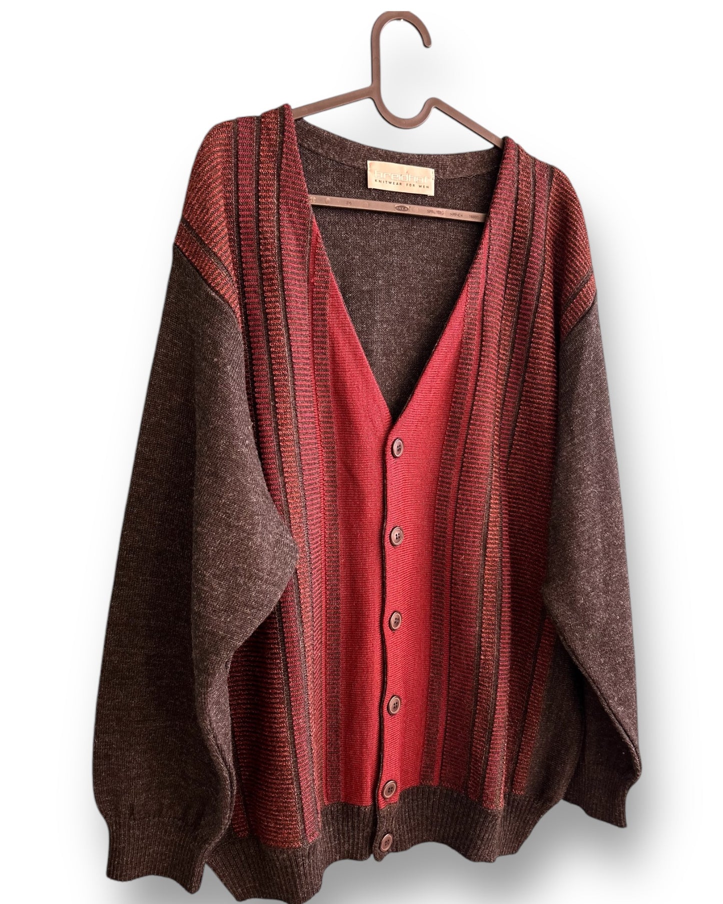 Vintage Dark Grey / Bordeaux Cardigan