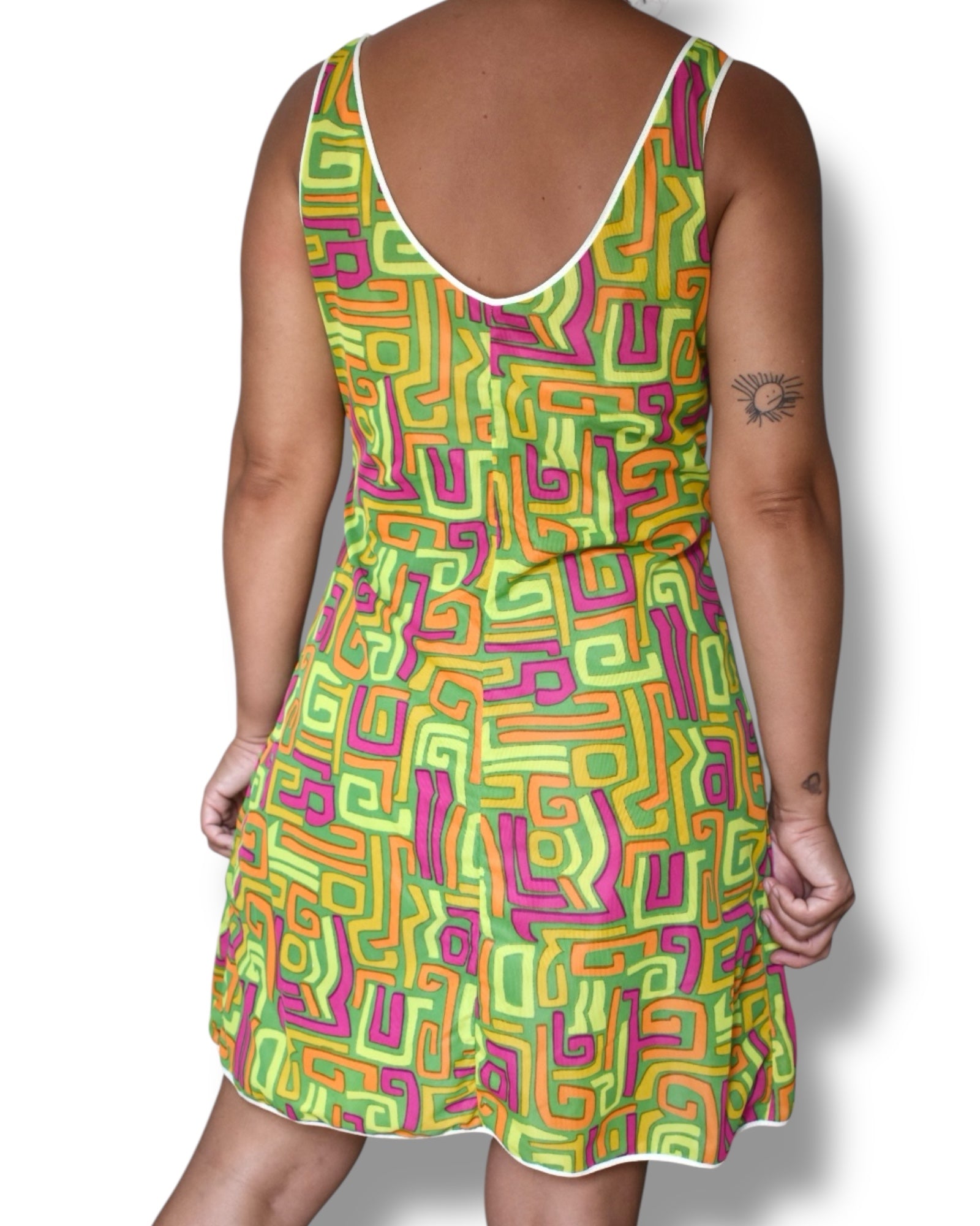 Vintage 70s Nightdresses – Geometric Prints & Vertical Stripes