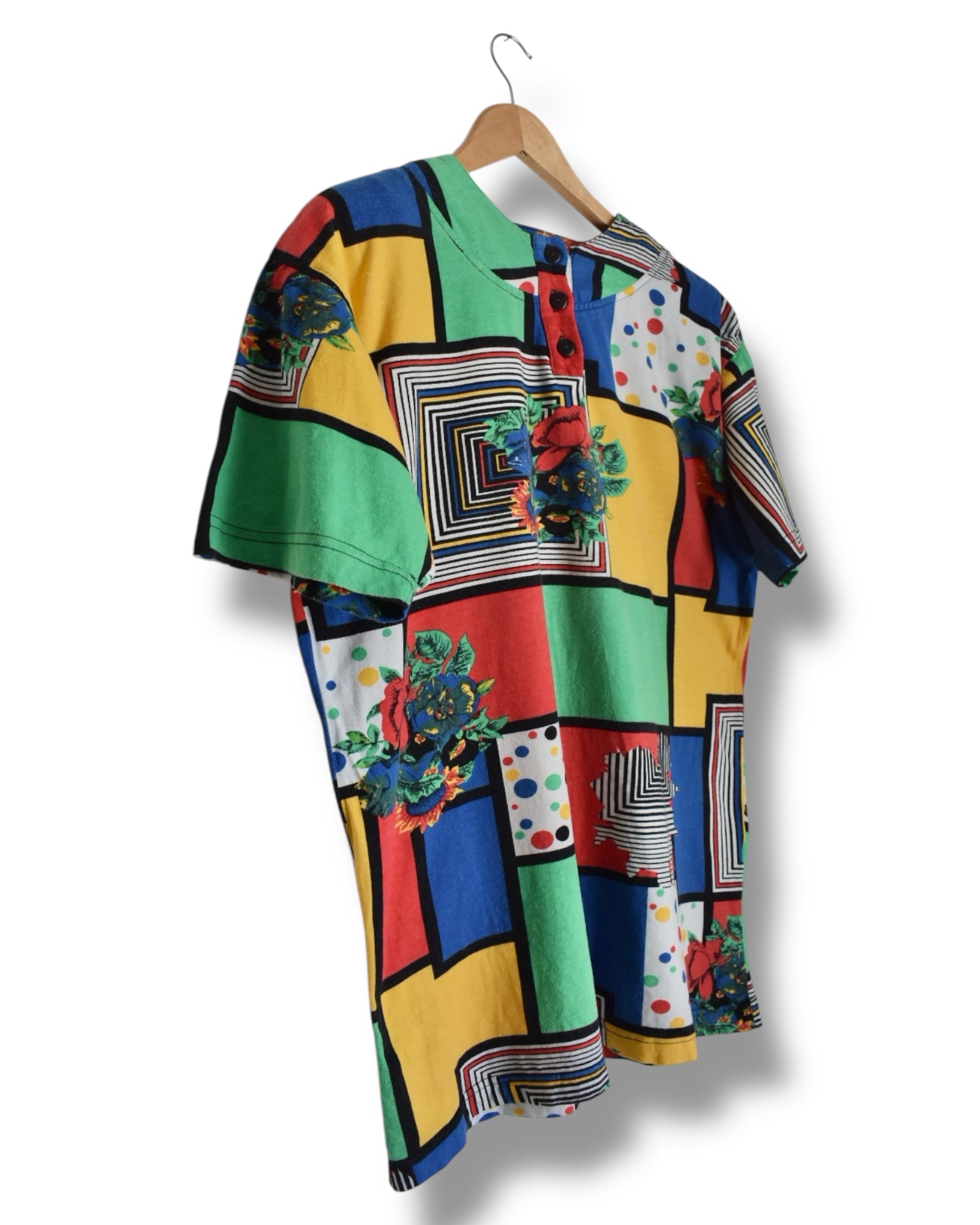 Vintage T-Shirt – Color Block & Pattern Mix with Shoulder Pads