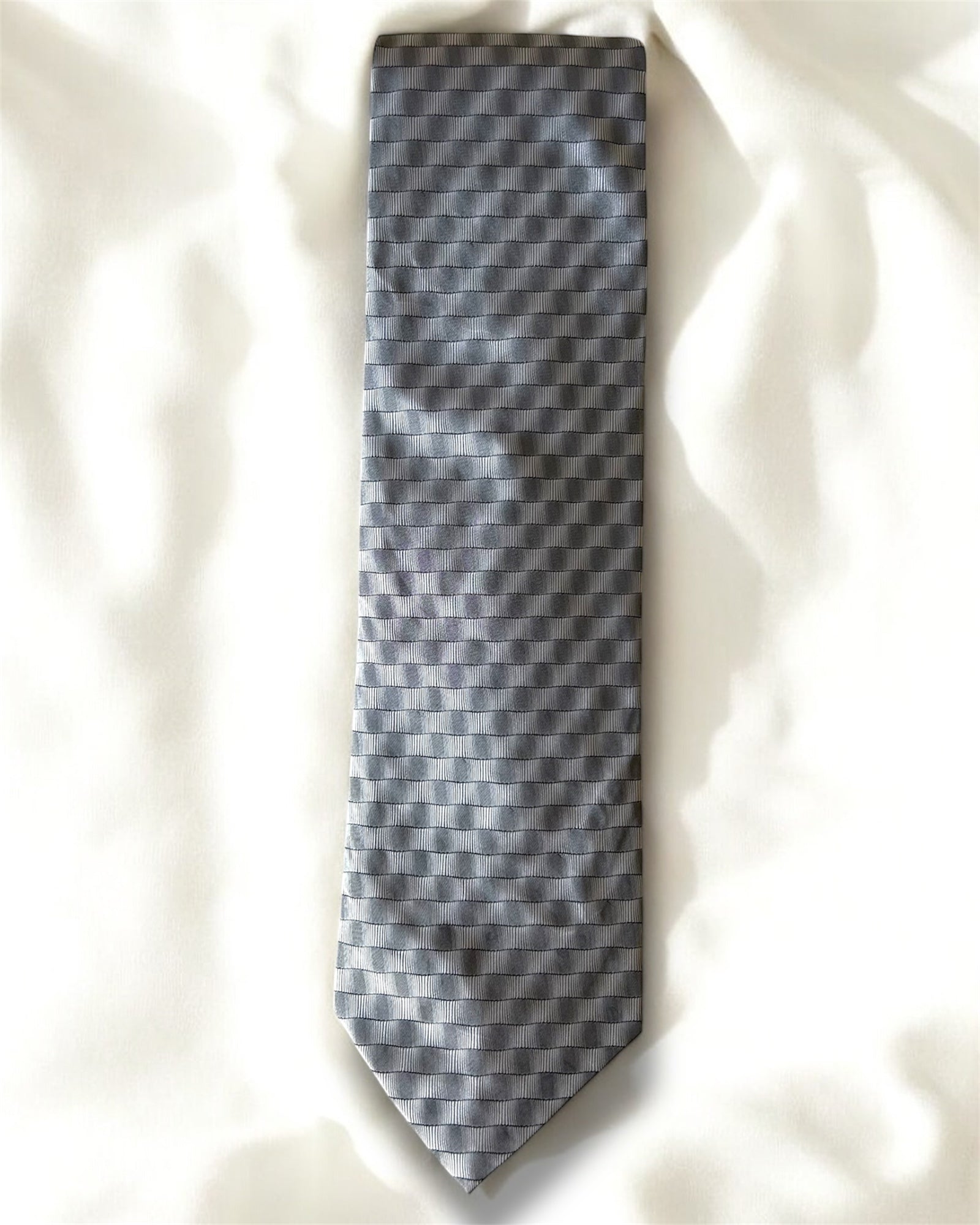1990’s Vintage Giorgio Armani Cravatte Silk Tie – Italian Metallic Grey