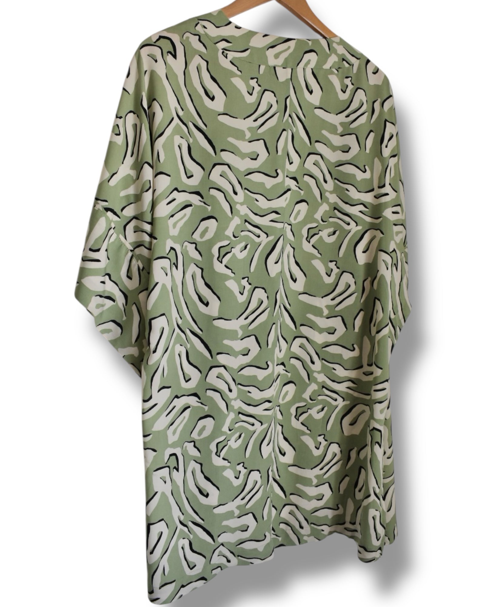 Vintage Abstract Green Kimono – Made in Brazil