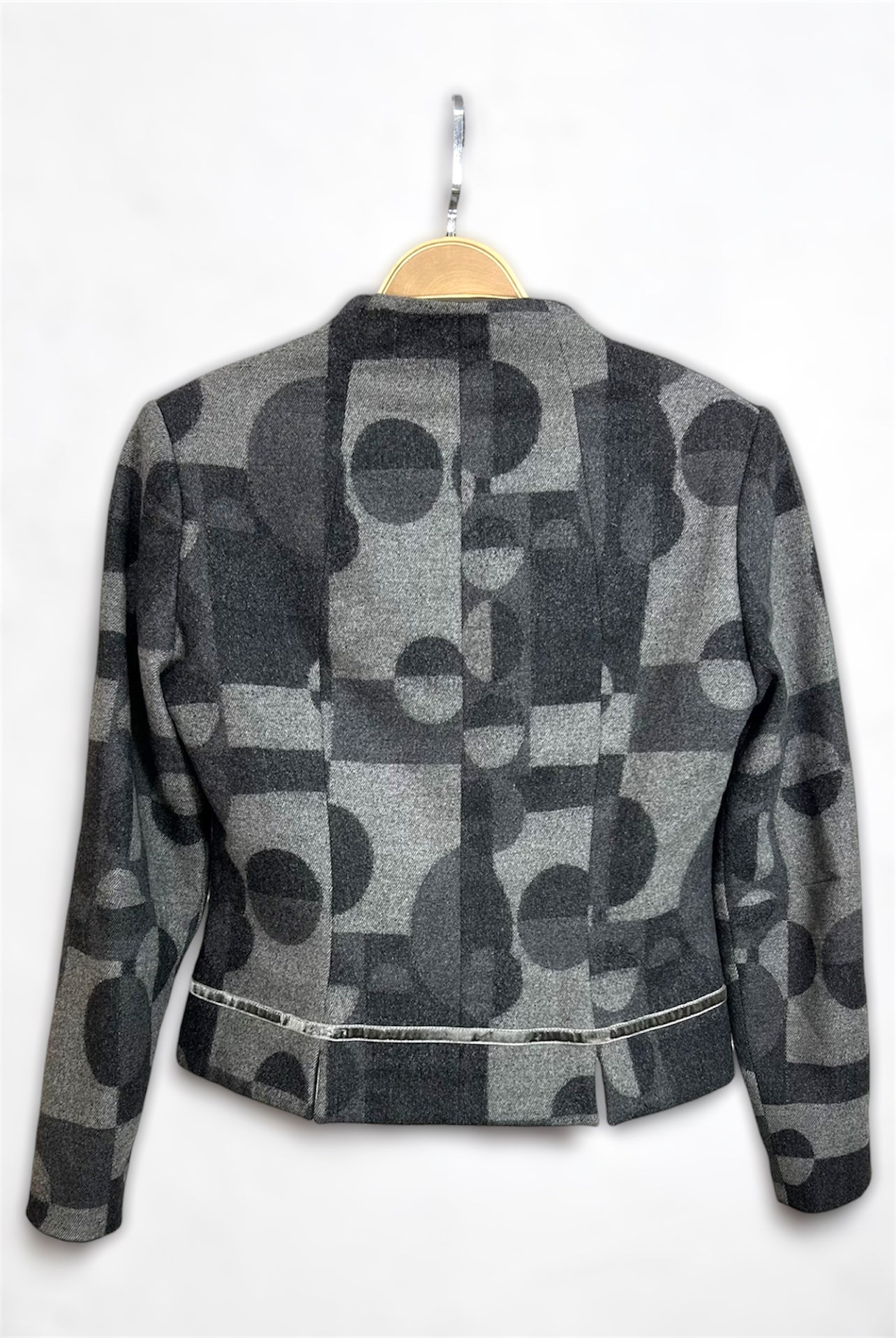 2000s Patterned Blazer – Graphic Minimalism